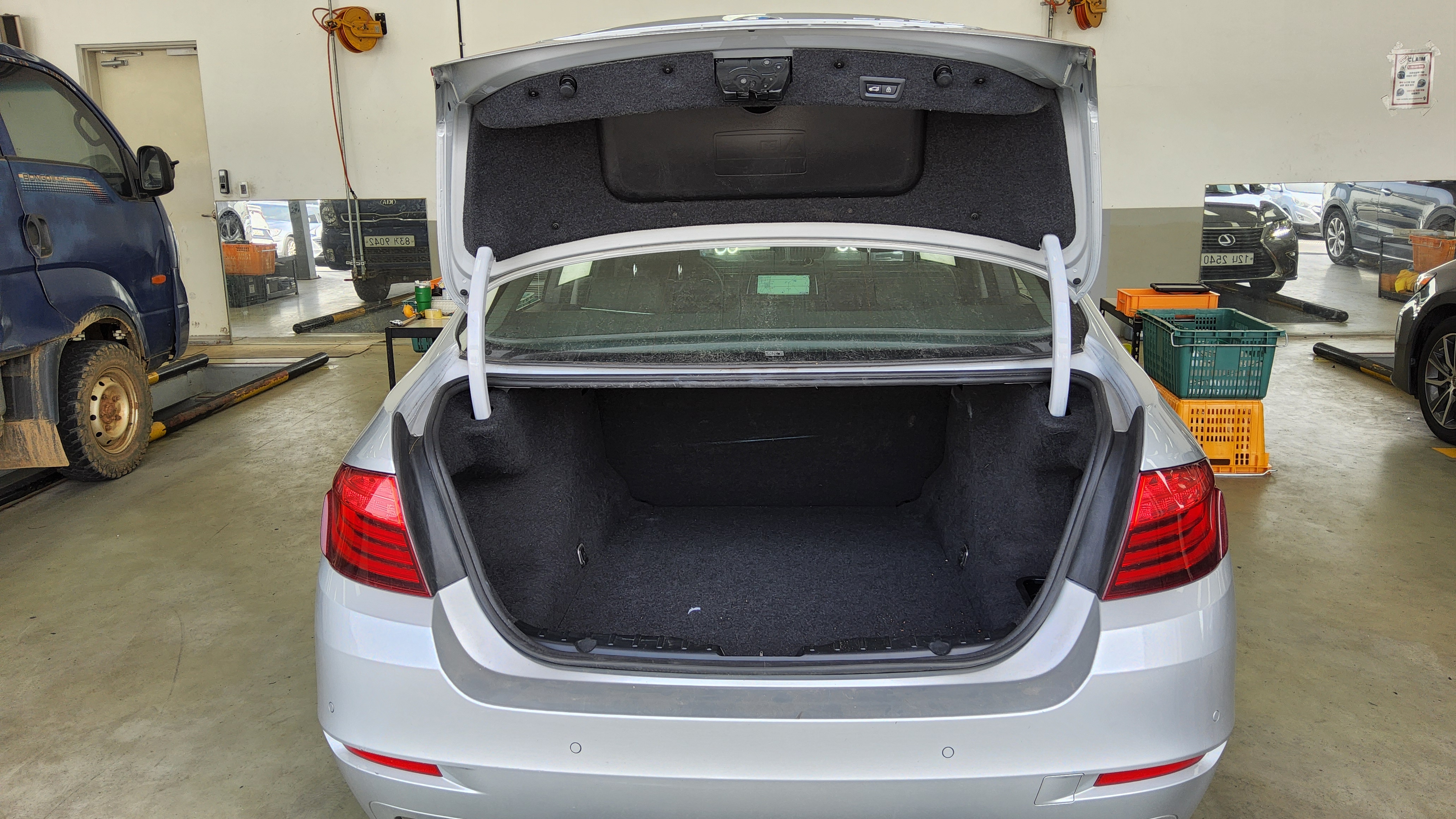 BMW 5 Series 2015 - Image 14