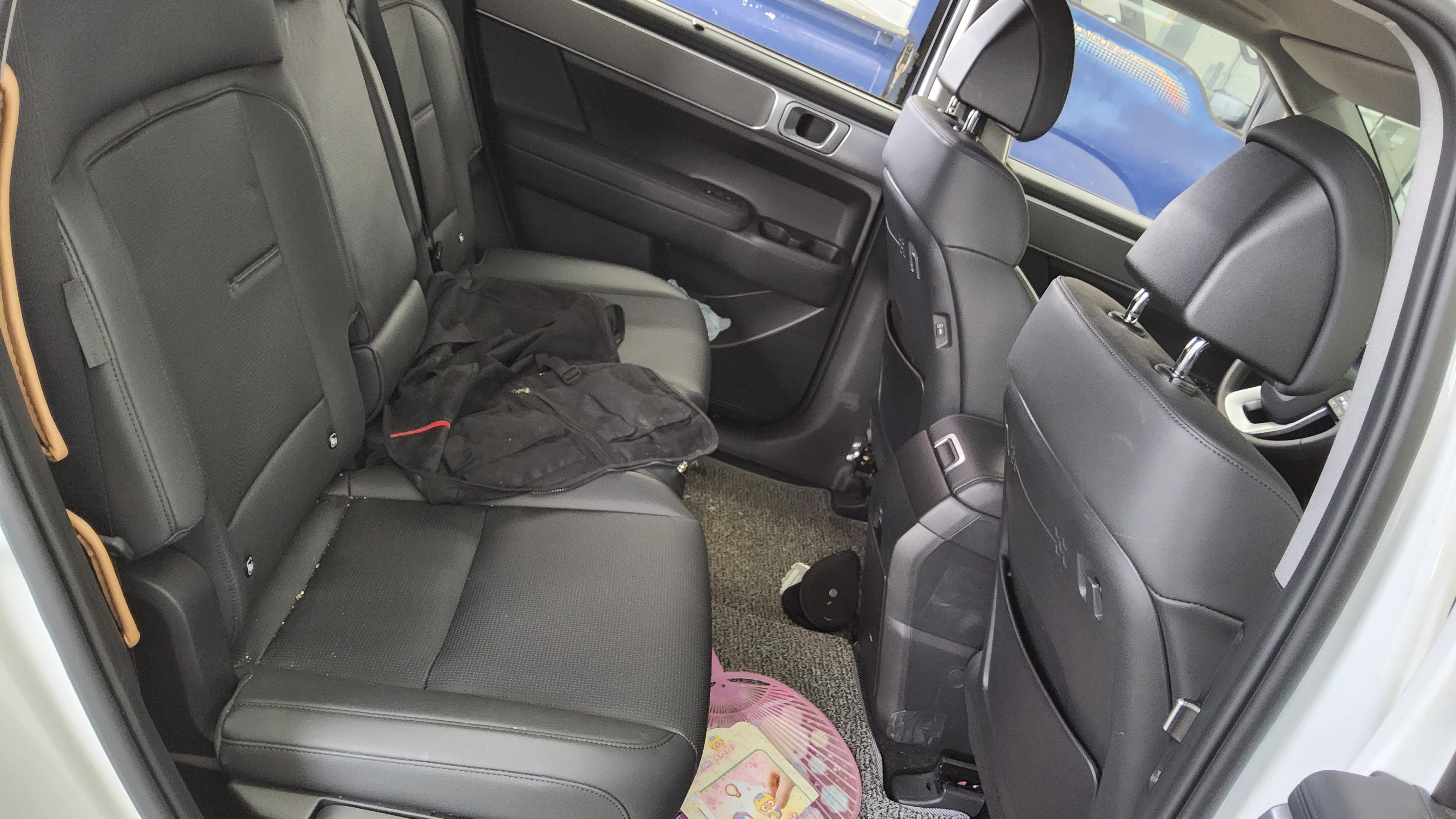 Hyundai Santa Fe - 12