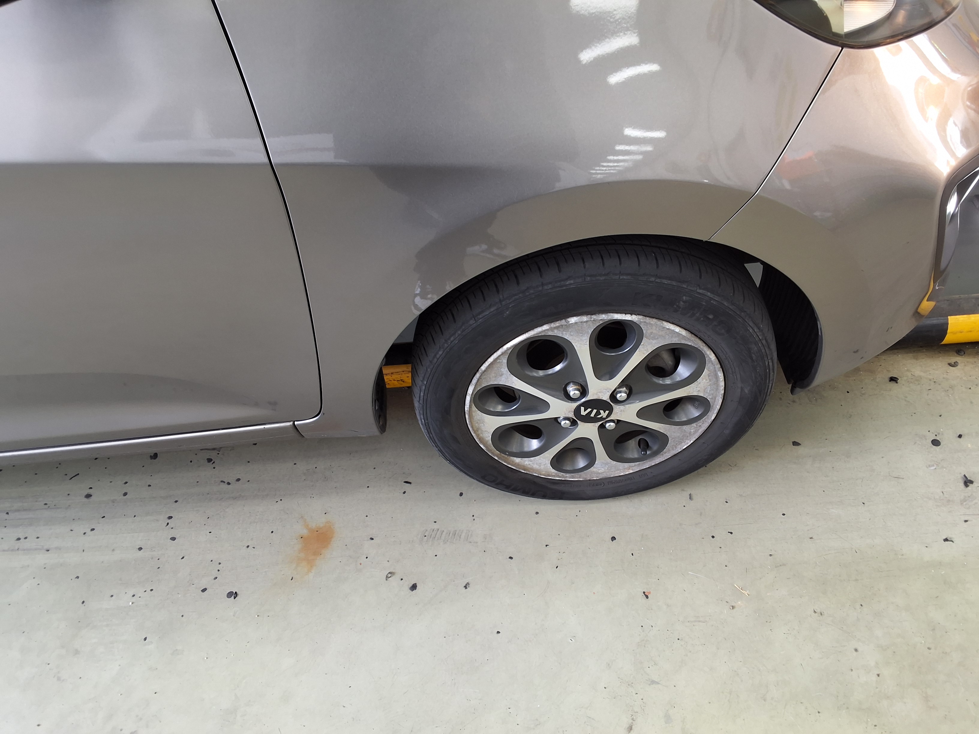Kia Morning 2012 - Image 18