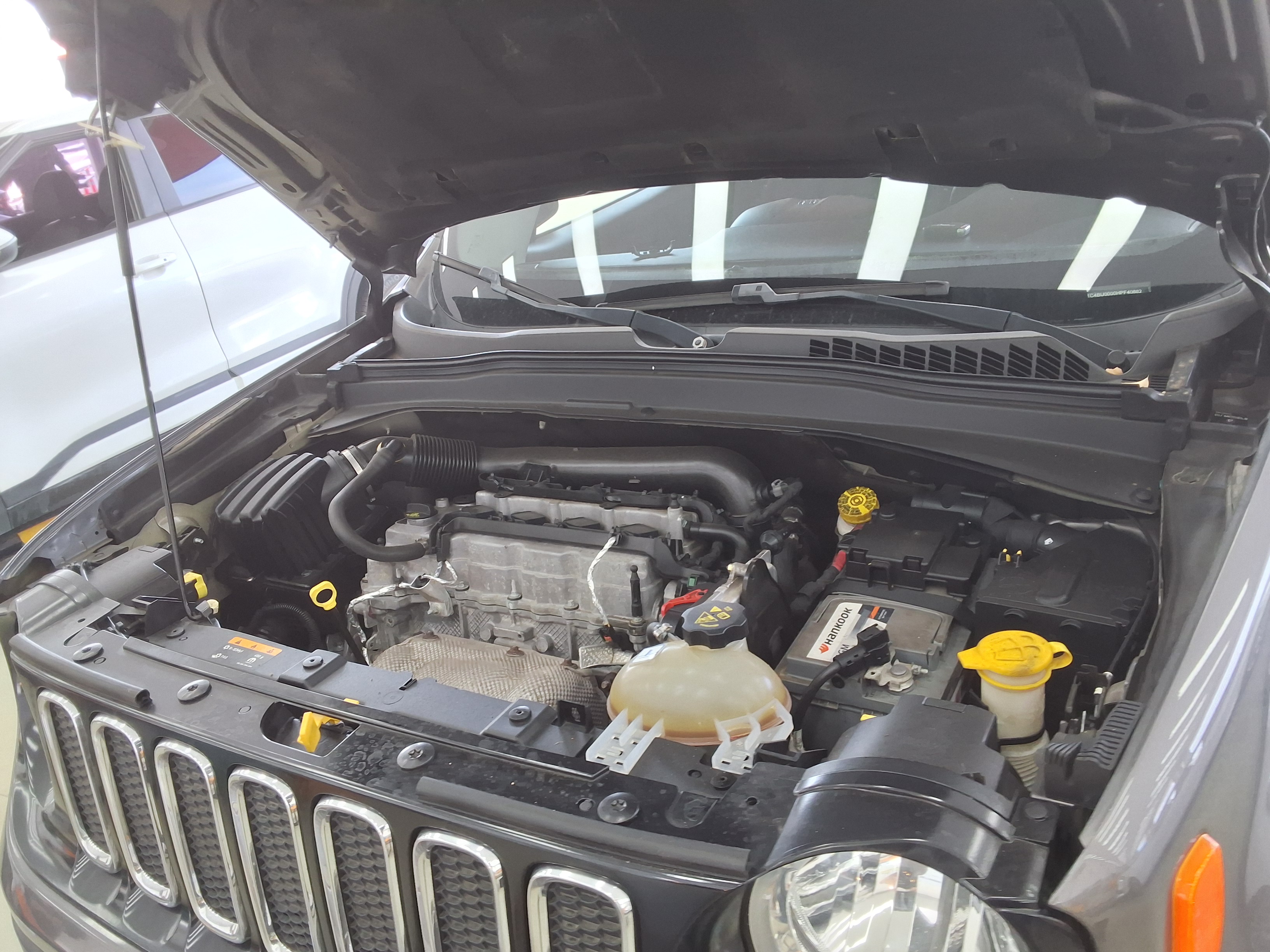 Jeep Renegade 2017 - Image 16