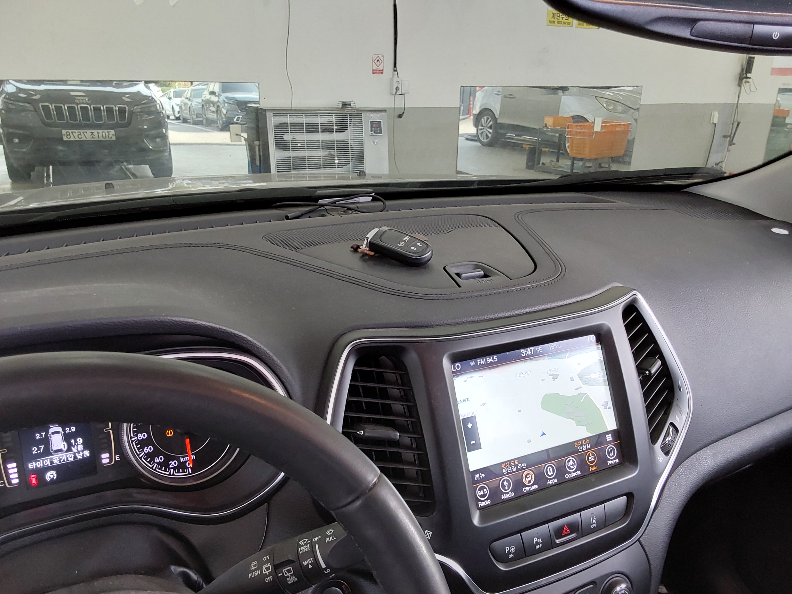 Jeep Cherokee 2019 - Image 17