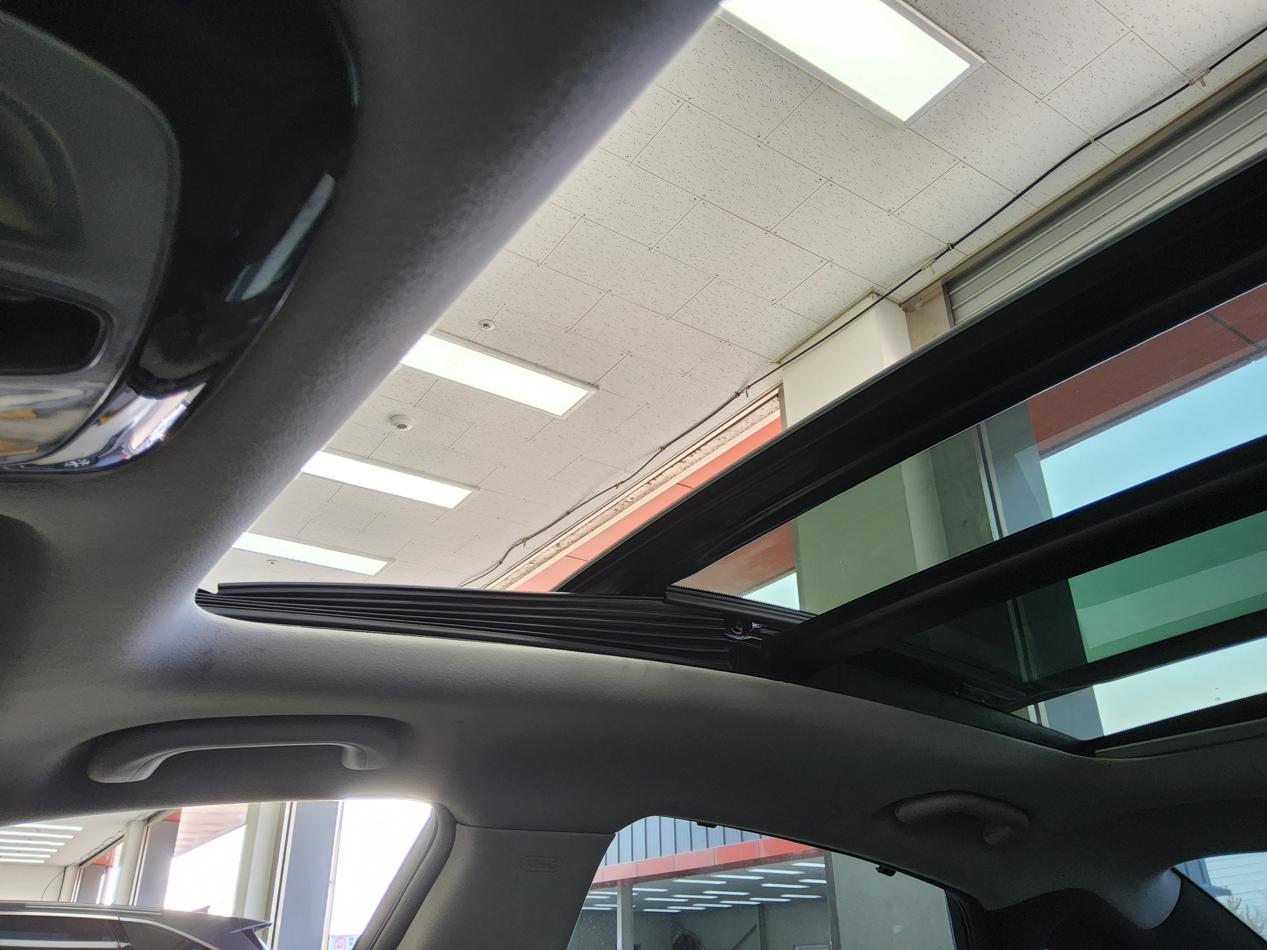 Hyundai  그랜저HG 2014 - Image 17