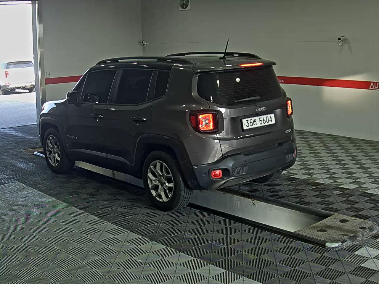 Jeep Renegade 2017 - Image 5