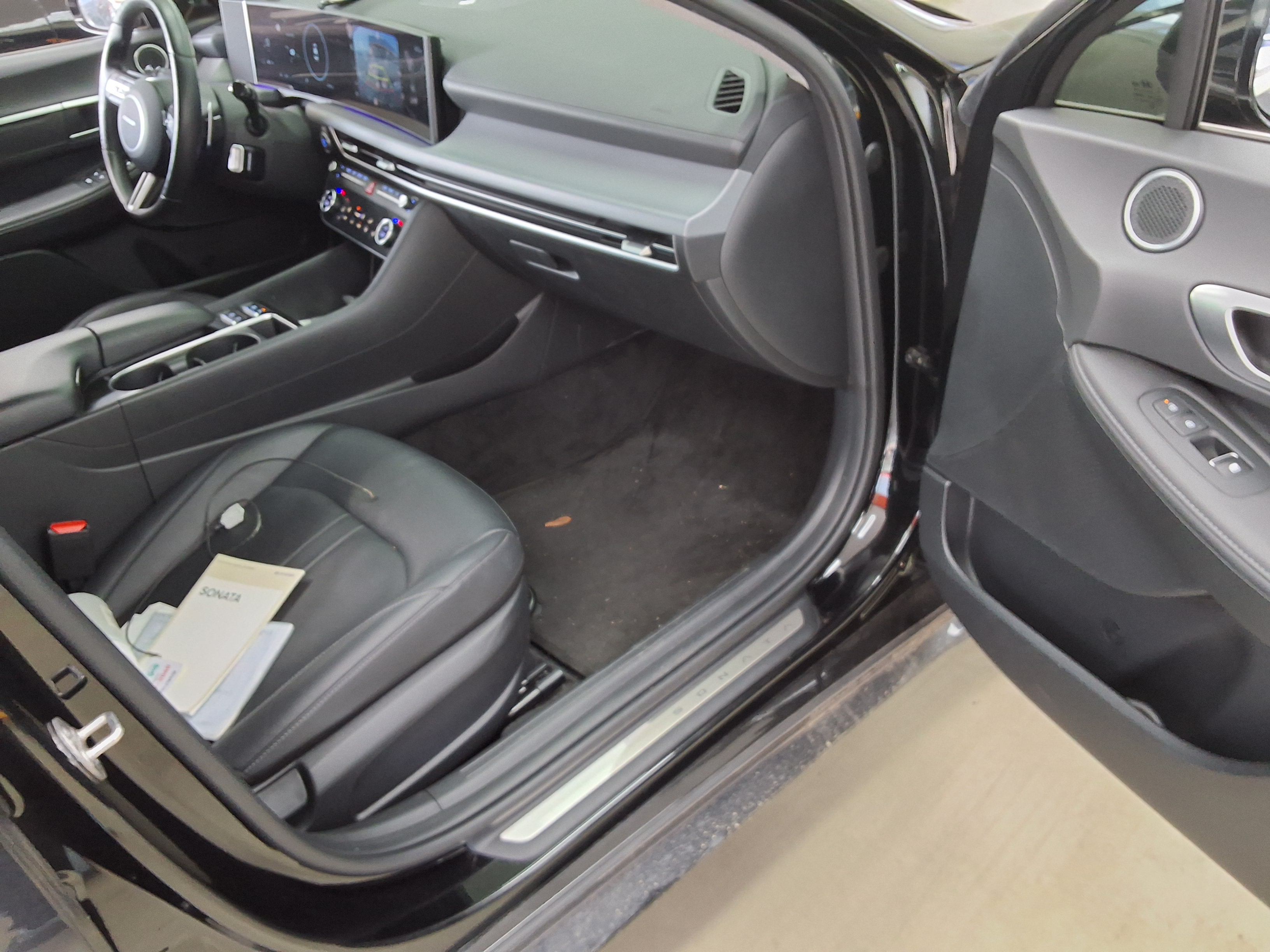 Hyundai Sonata 2024 - Image 13
