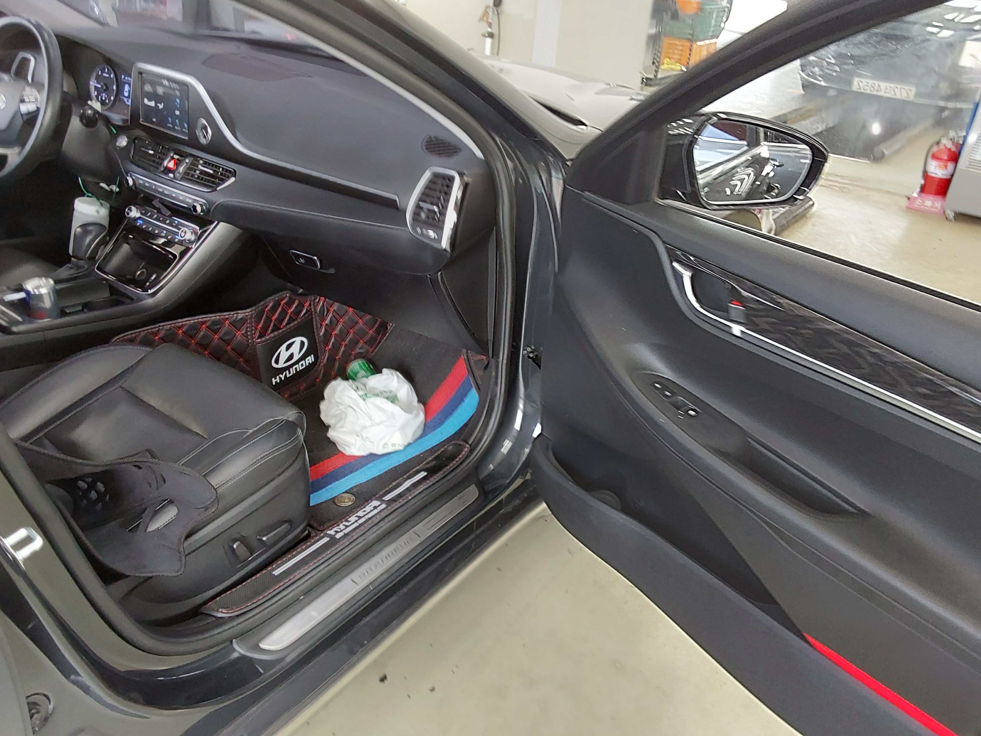 Hyundai Grandeur 2017 - Image 13
