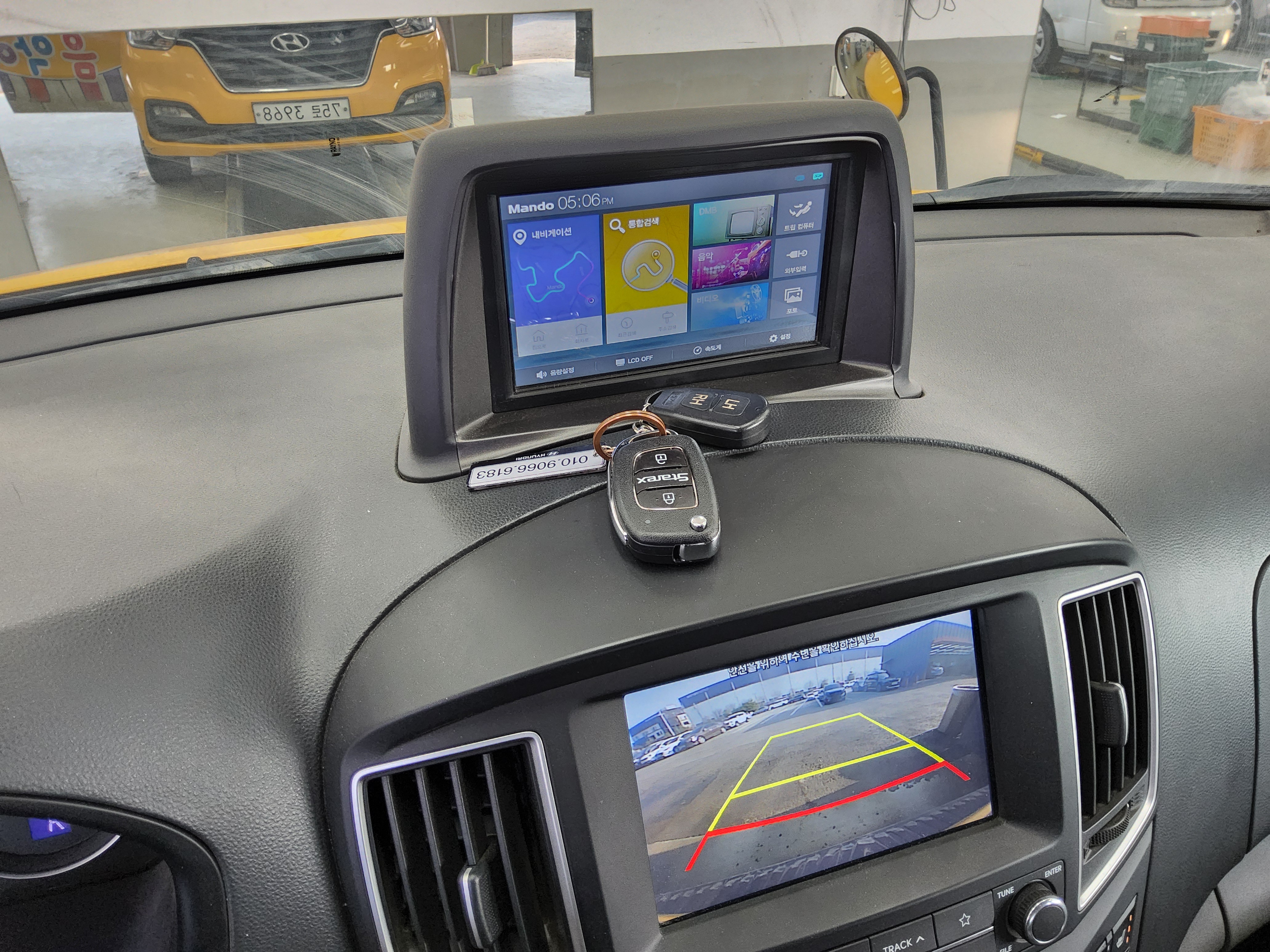 هيونداي جراند ستاريكس 2021 - صورة 16