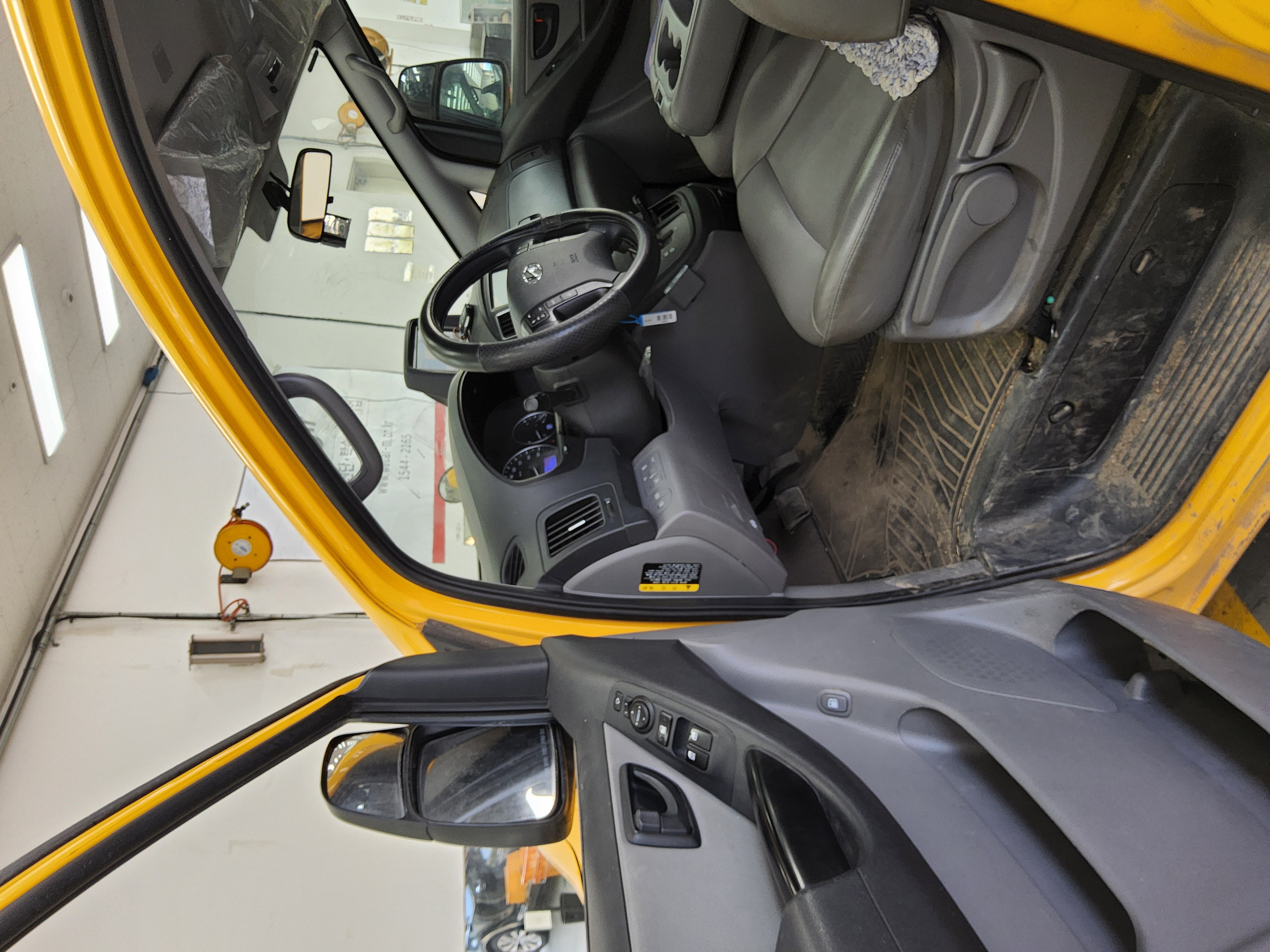 هيونداي جراند ستاريكس 2021 - صورة 9