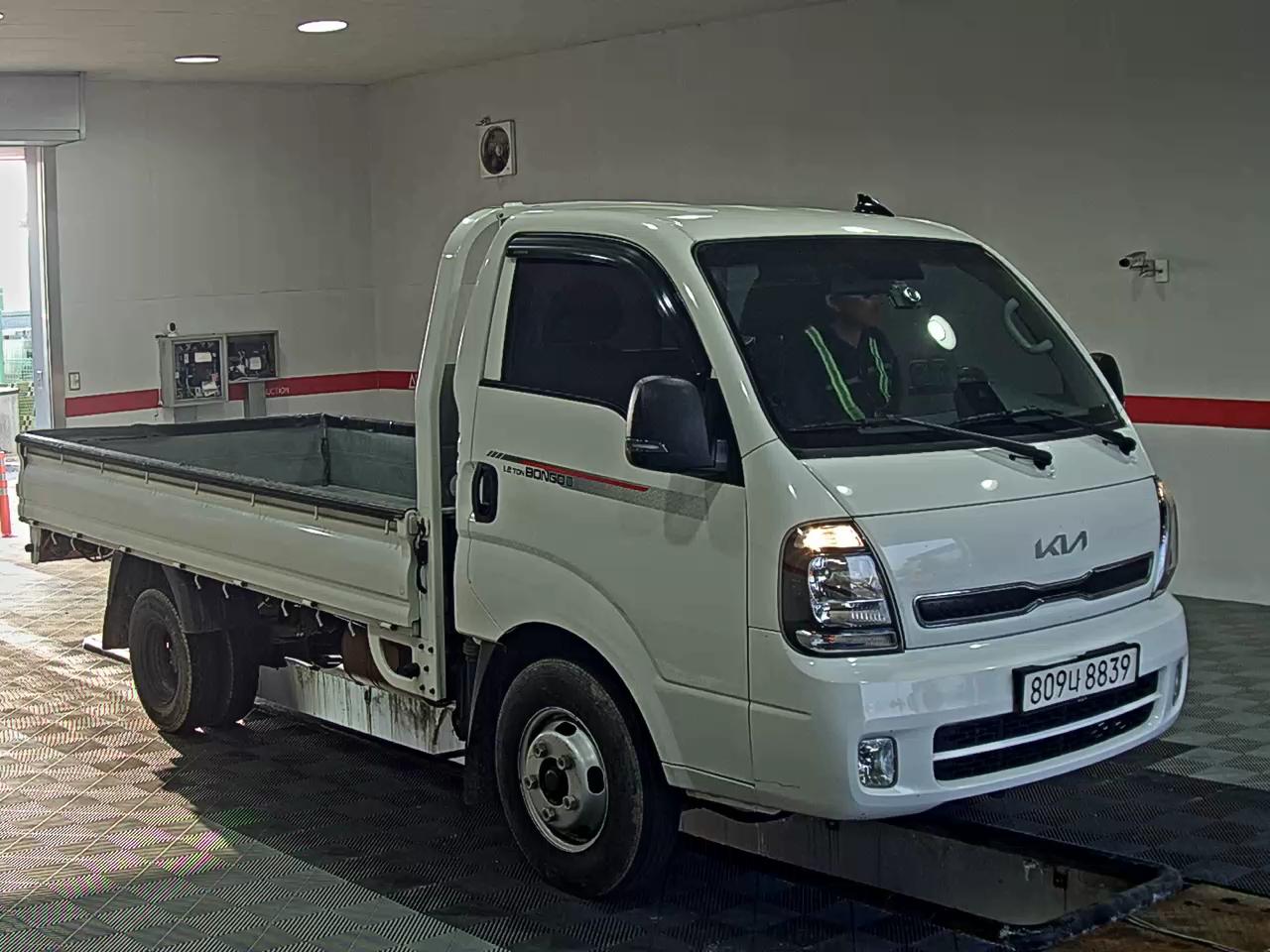 Chrysler Cargo - 2
