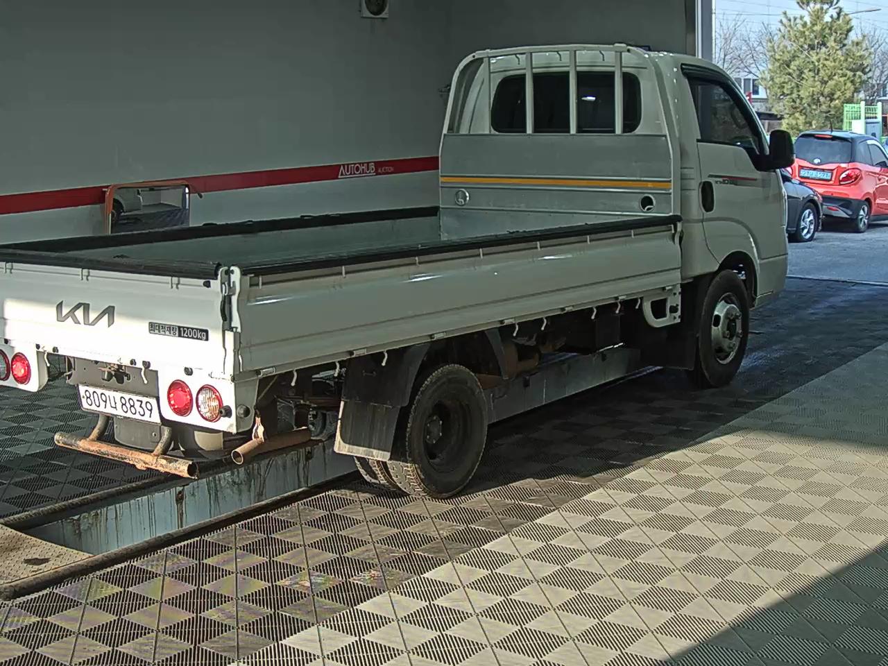 Chrysler Cargo - 4