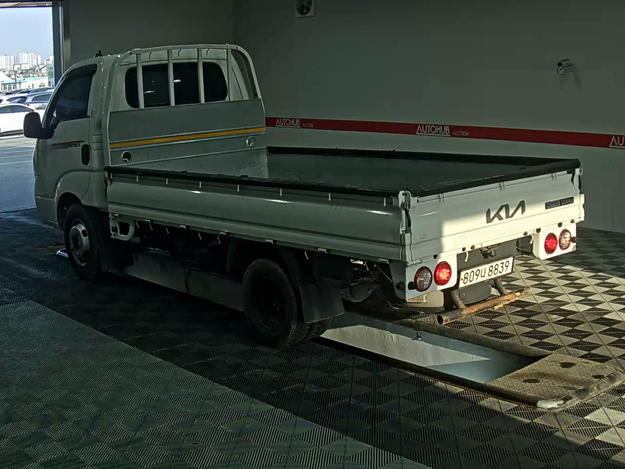 Chrysler Cargo - 5