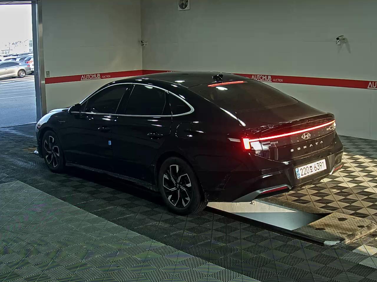 Hyundai Sonata 2024 - Image 5