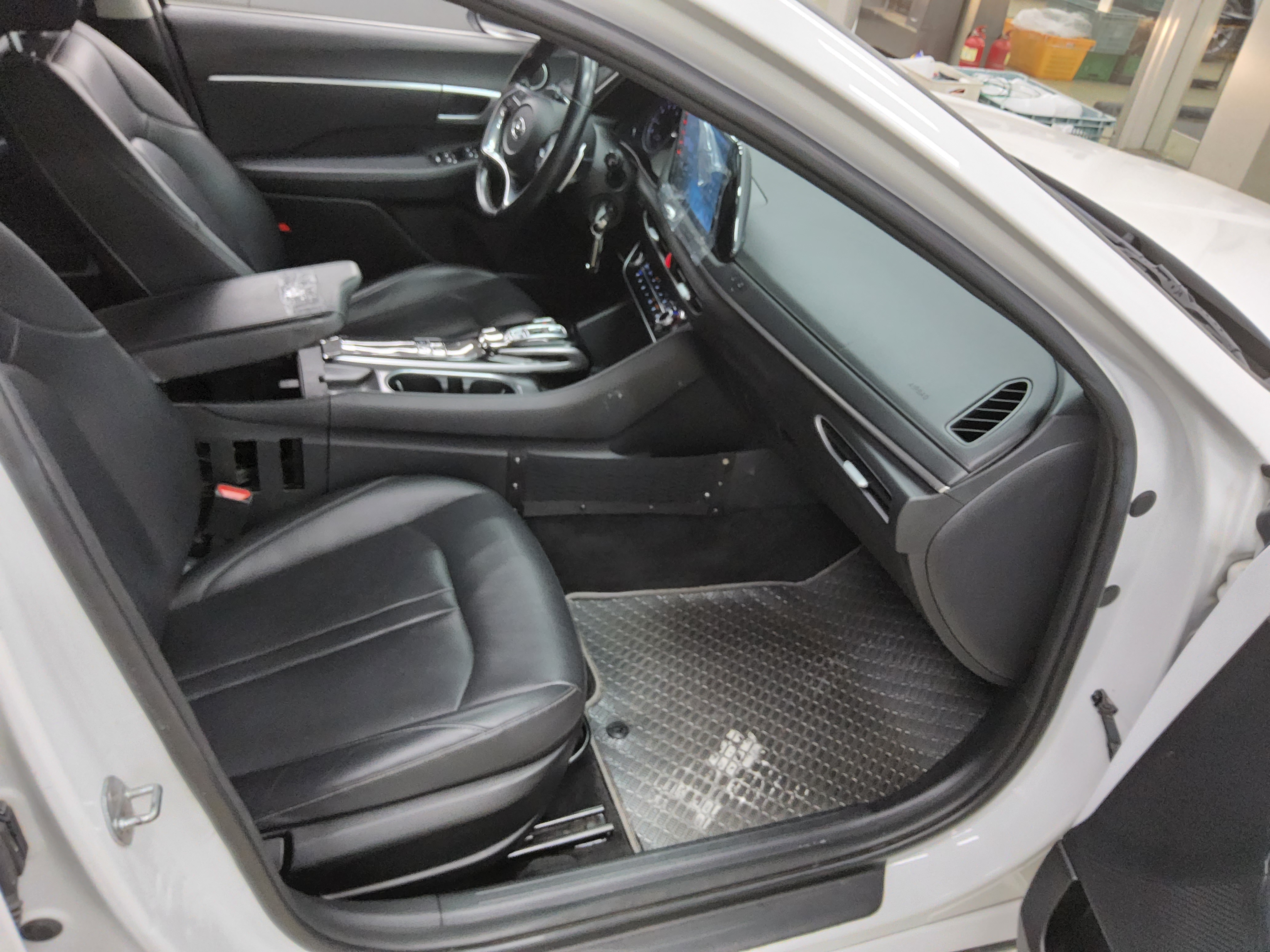 Hyundai Sonata 2021 - Image 13