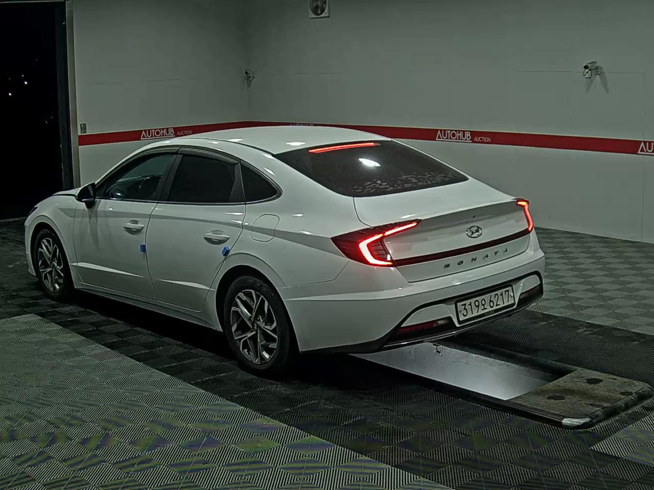 Hyundai Sonata 2021 - Image 5