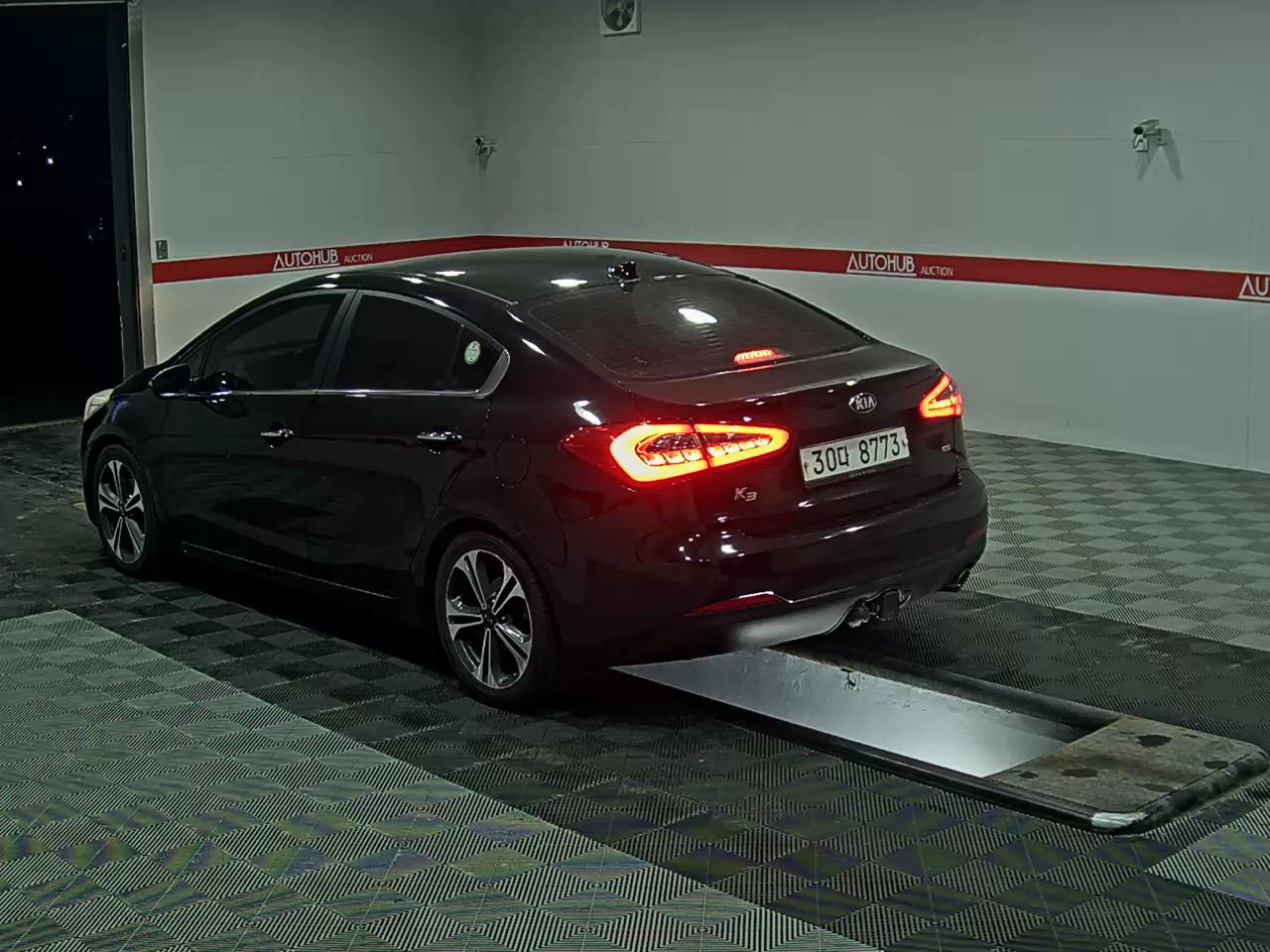 Kia K3 2013 - Image 5