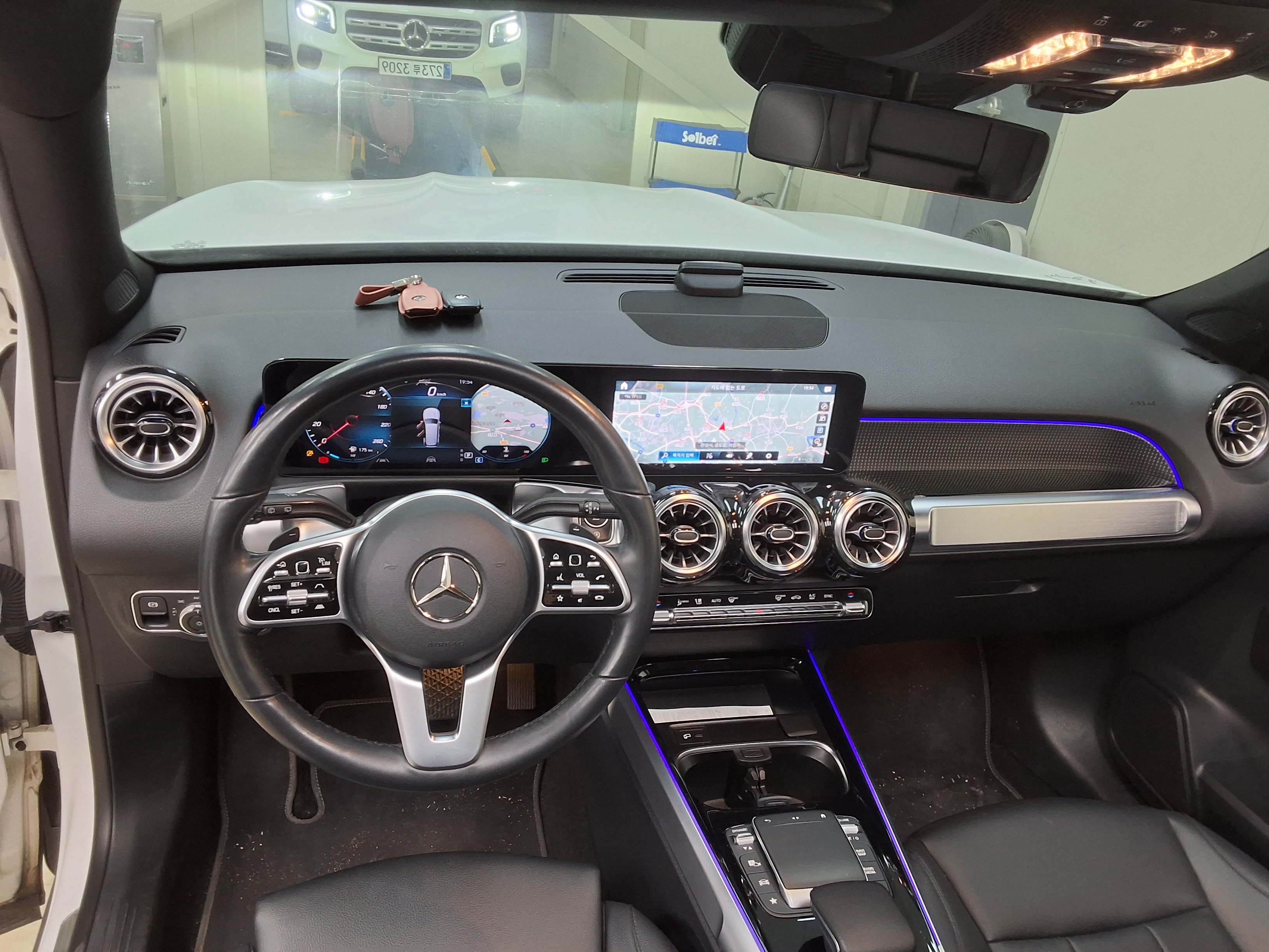 Mercedes-Benz GLB-Class - 19