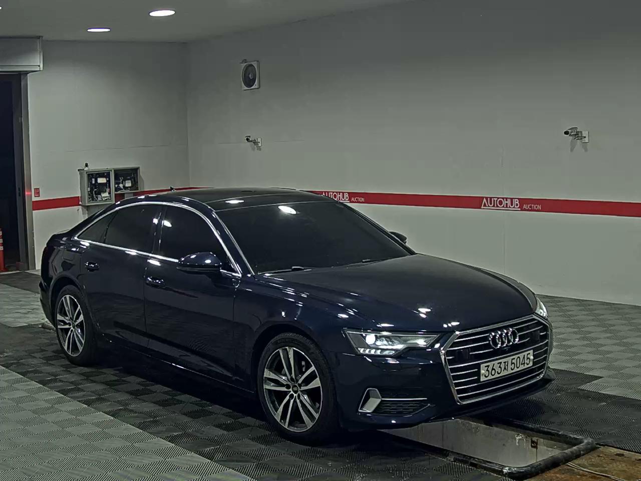 أودي A6 - 2