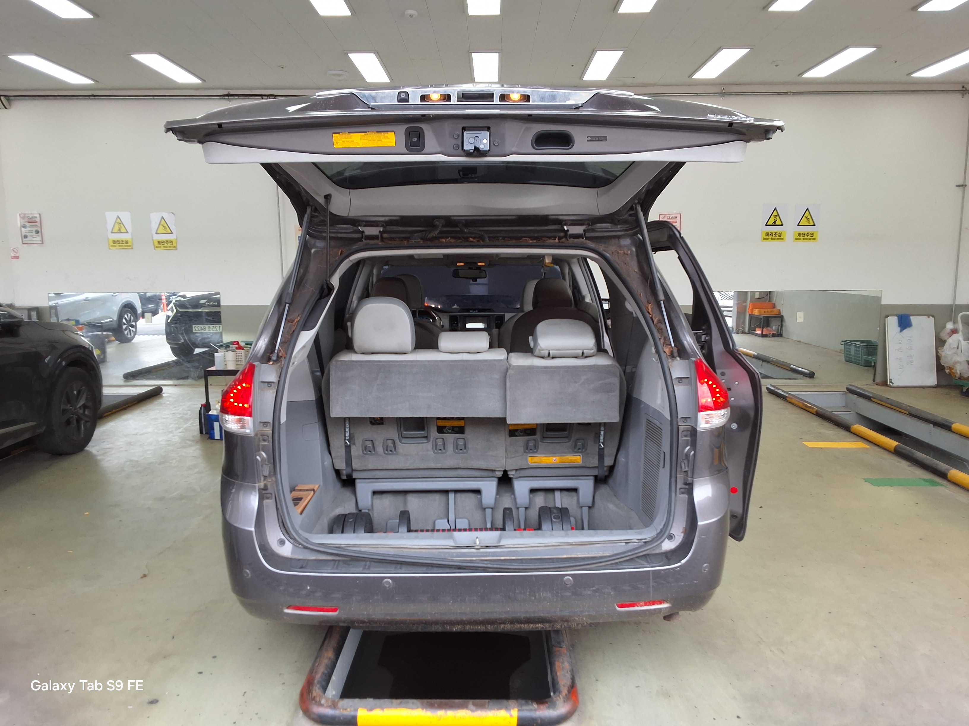 Toyota Sienna 2014 - Image 14
