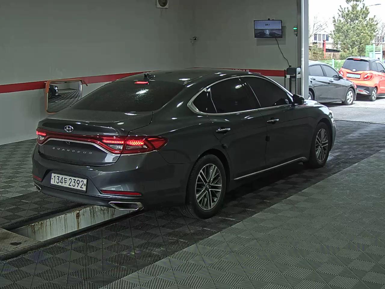 هيونداي جرانجر - 4