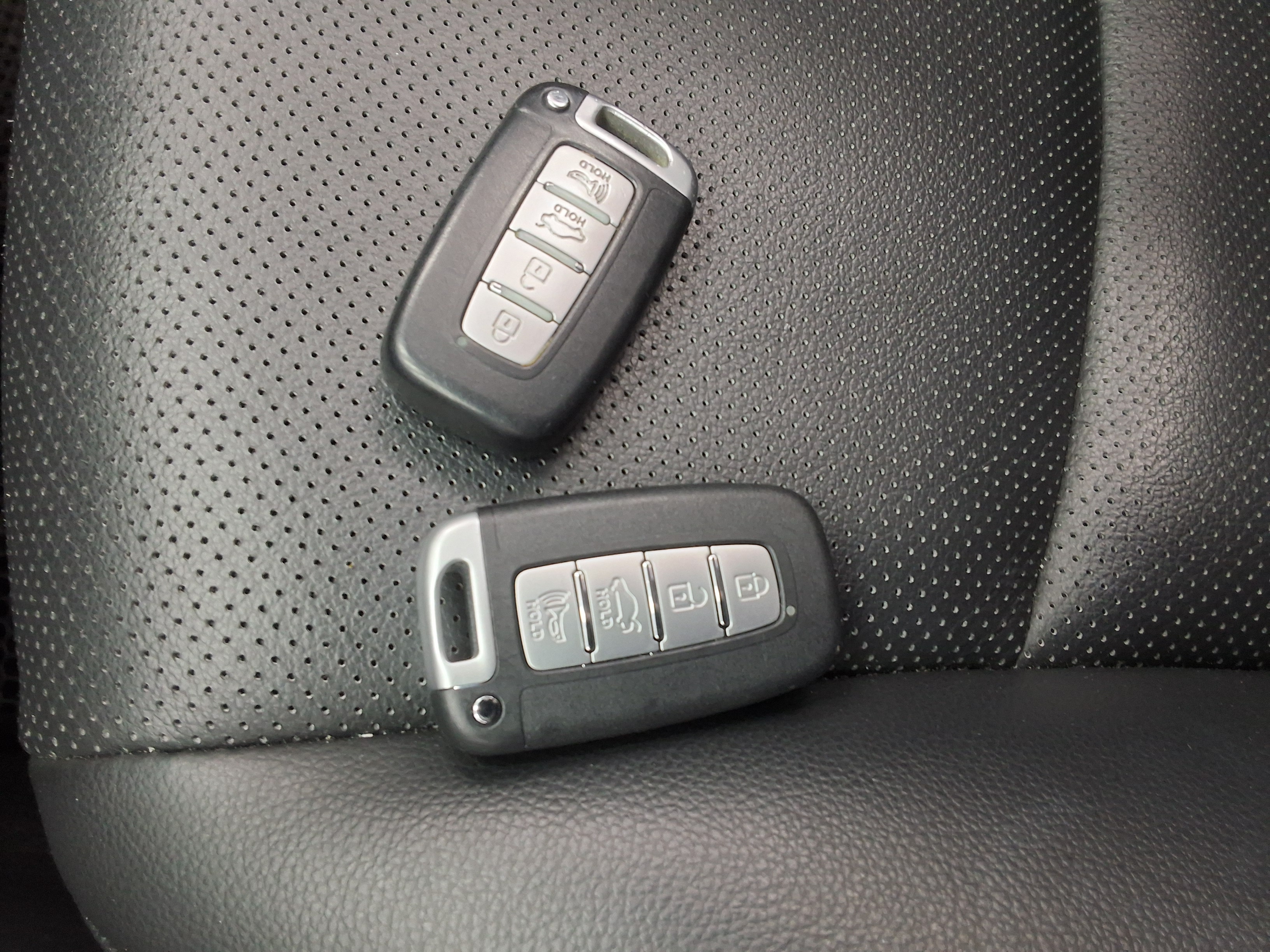 Hyundai Elantra 2013 - Image 18