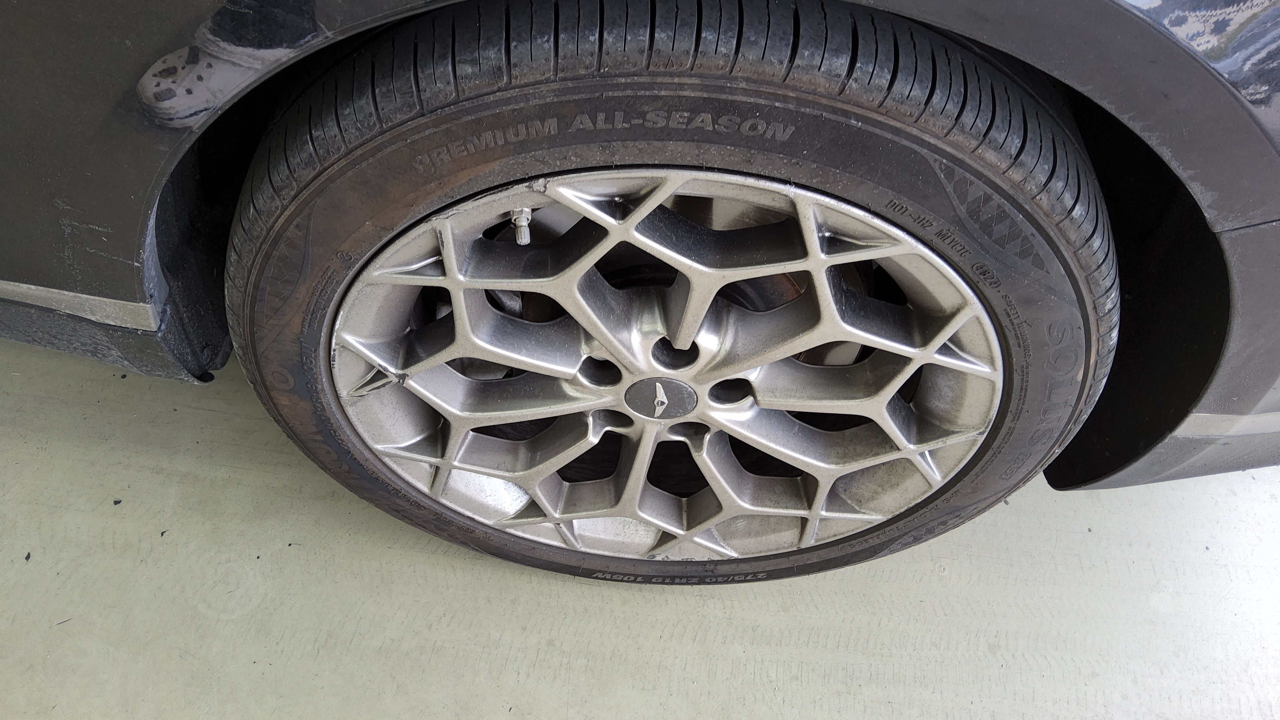 Hyundai Genesis 2022 - Image 19