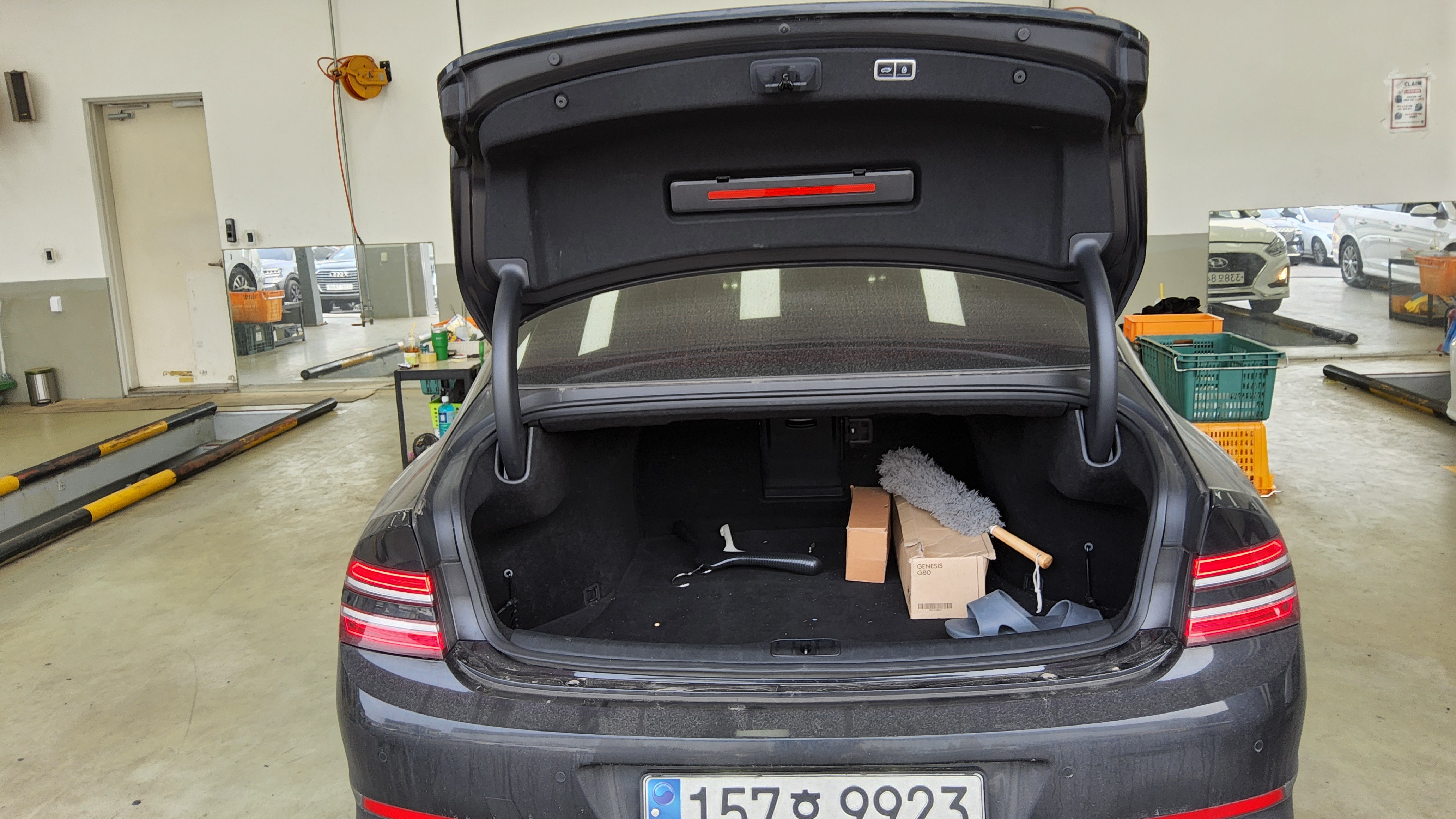 Hyundai Genesis 2022 - Image 14