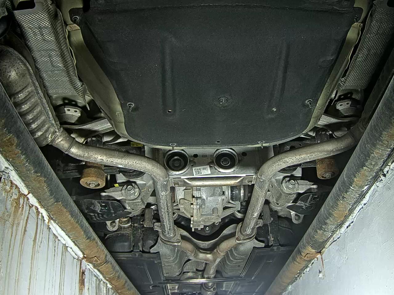 Hyundai Genesis 2022 - Image 7