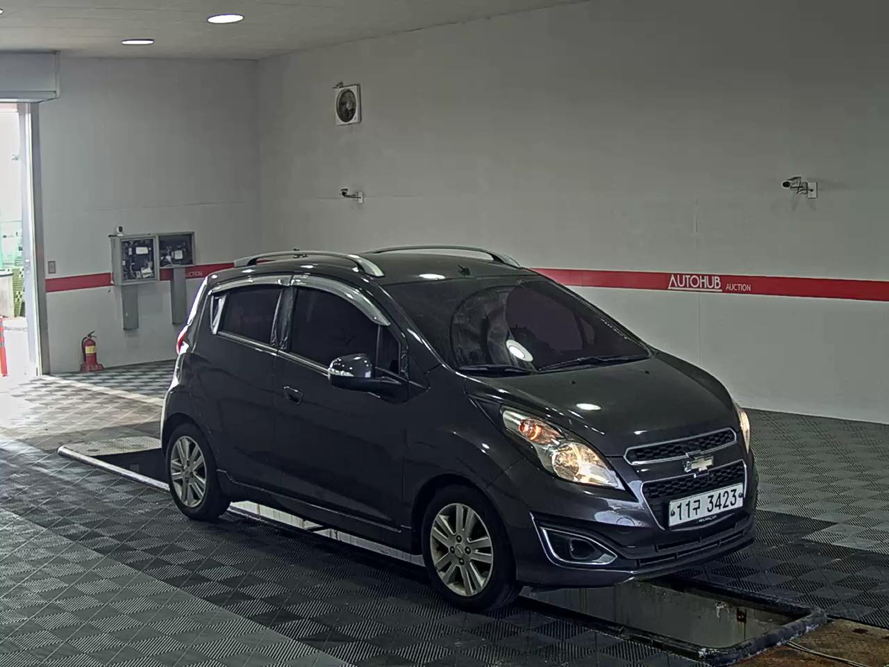 Chevrolet Spark - 2