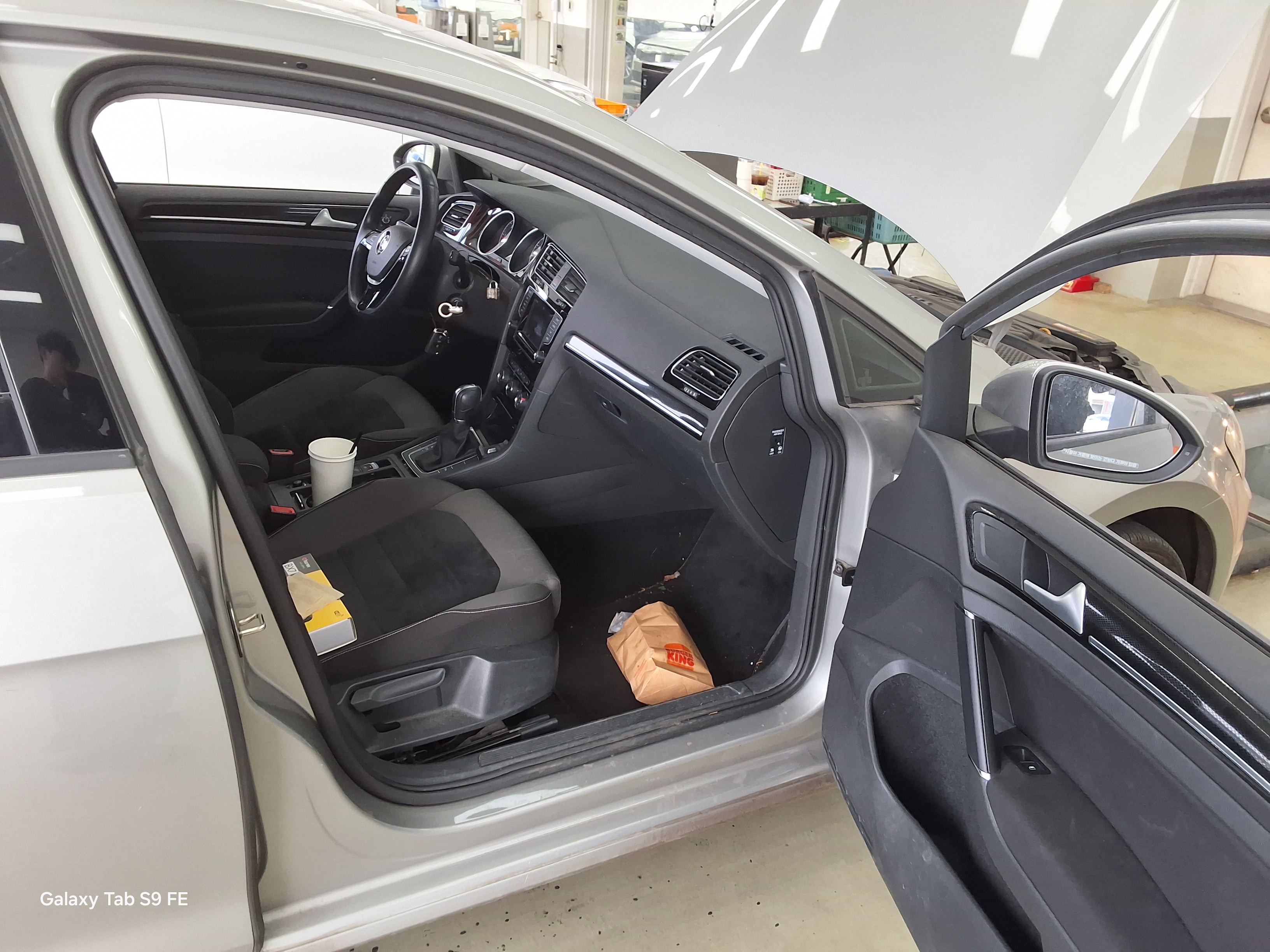 Volkswagen Golf - 13