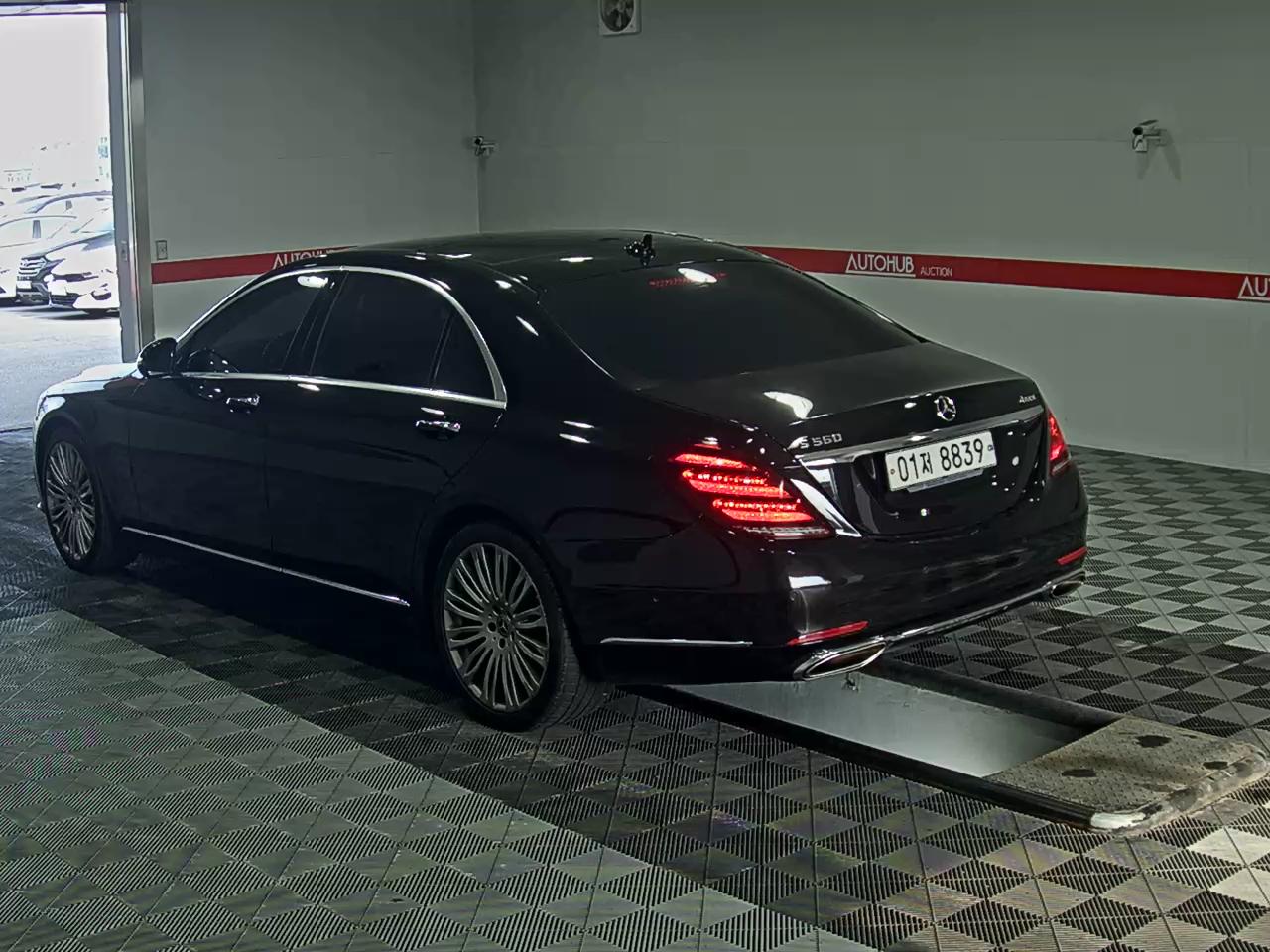 2019 - mercedes-benz s560l