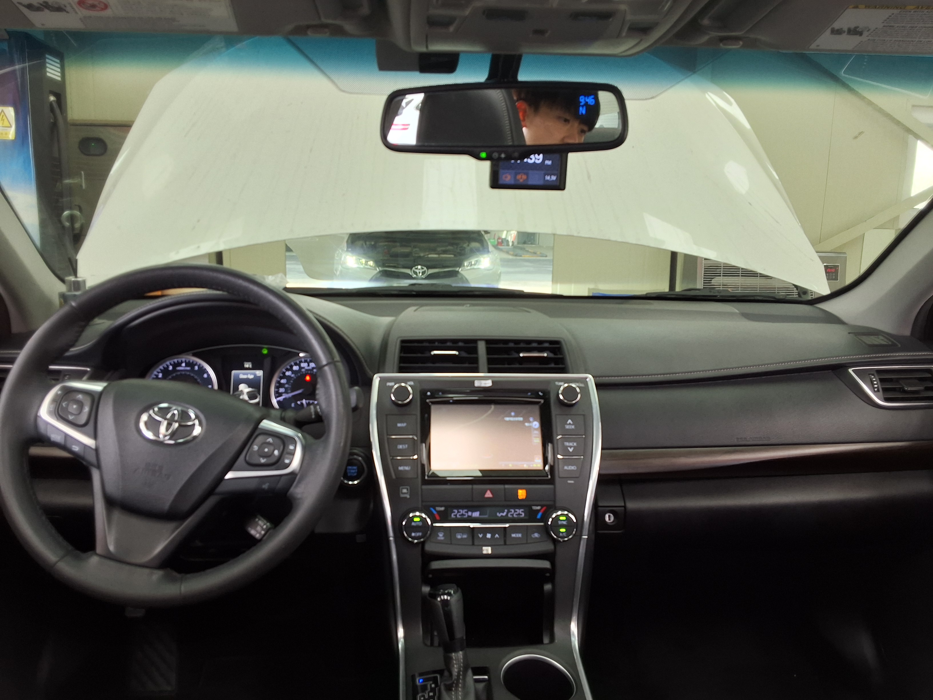 Toyota Camry - 11