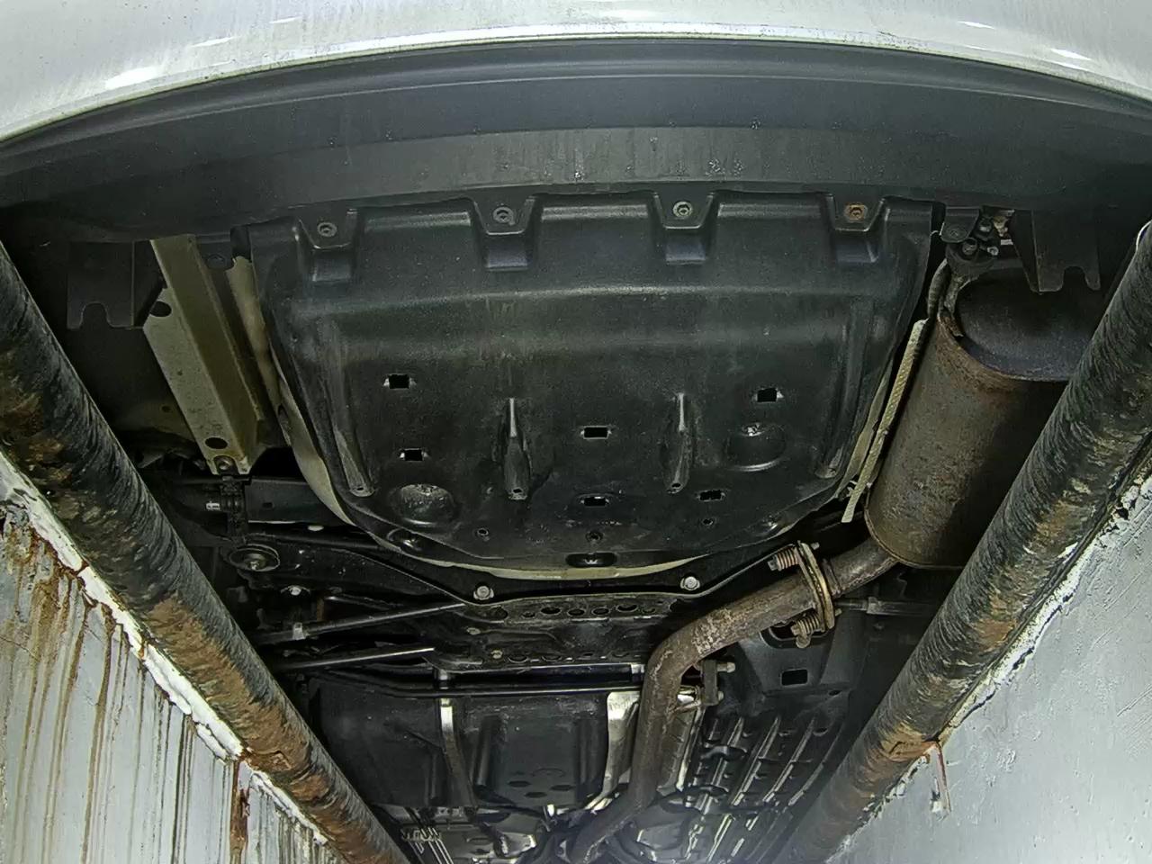 Toyota Camry - 7