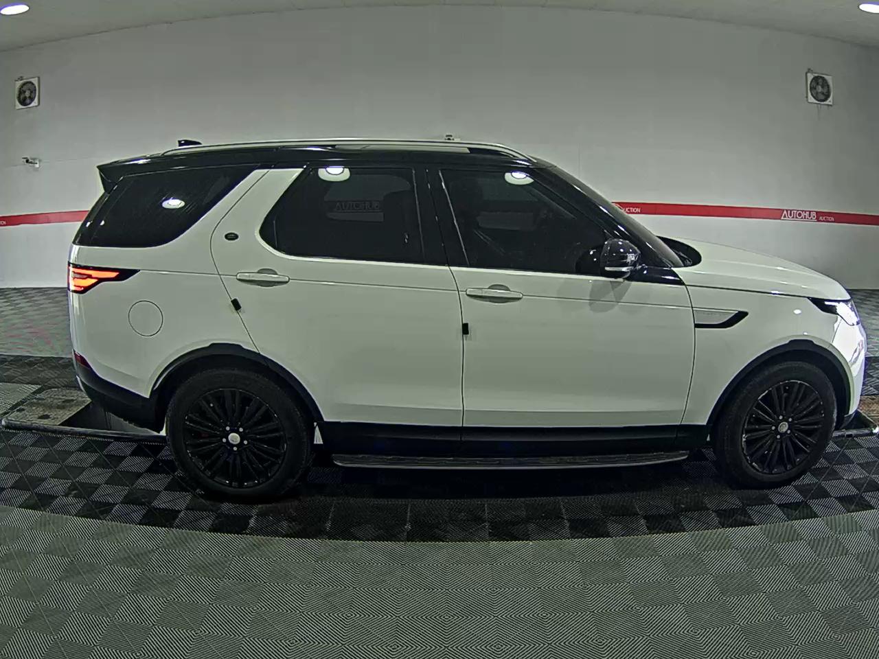 Land Rover Discovery 2018 - Image 3