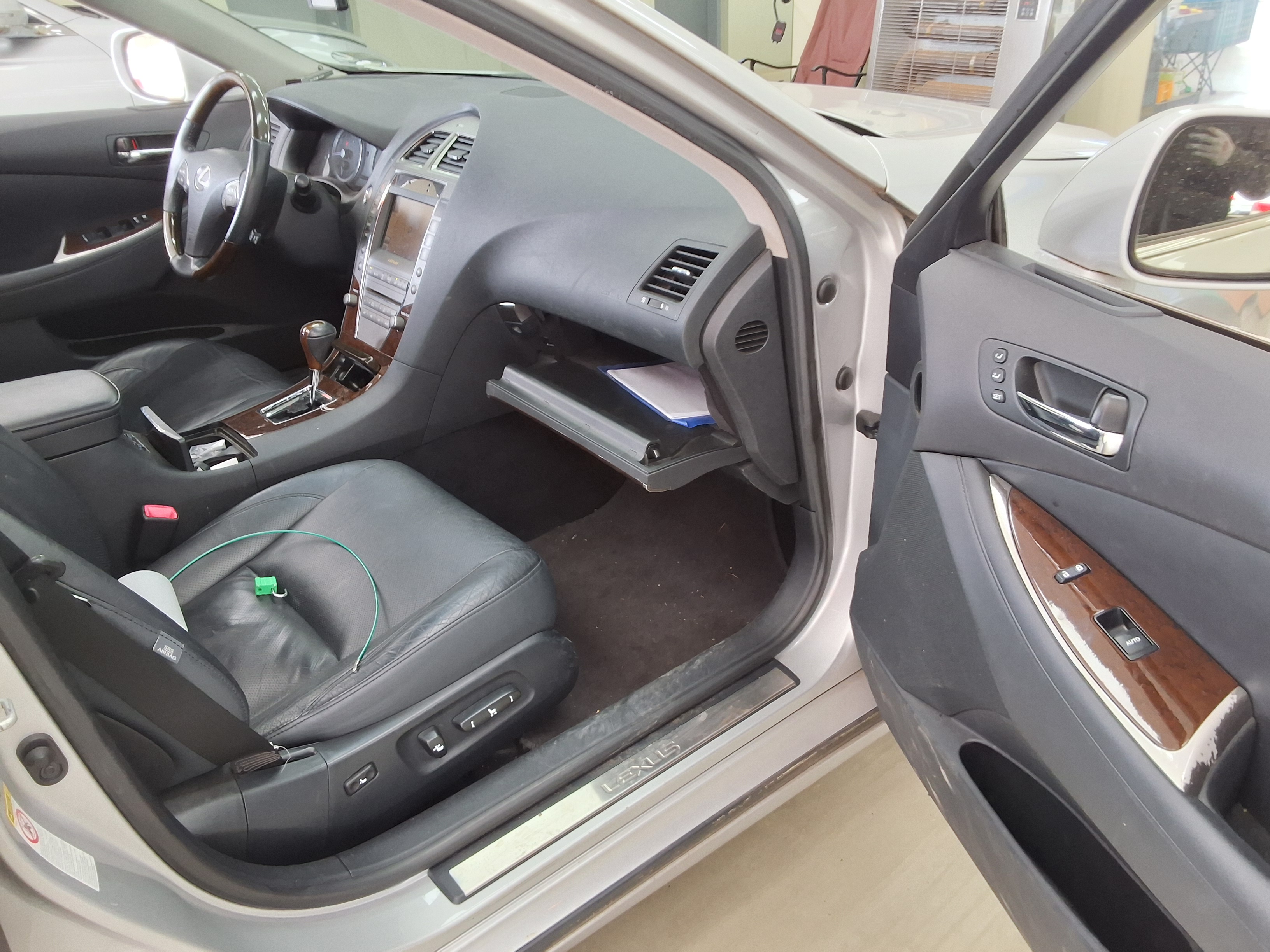LEXUS ES - 13