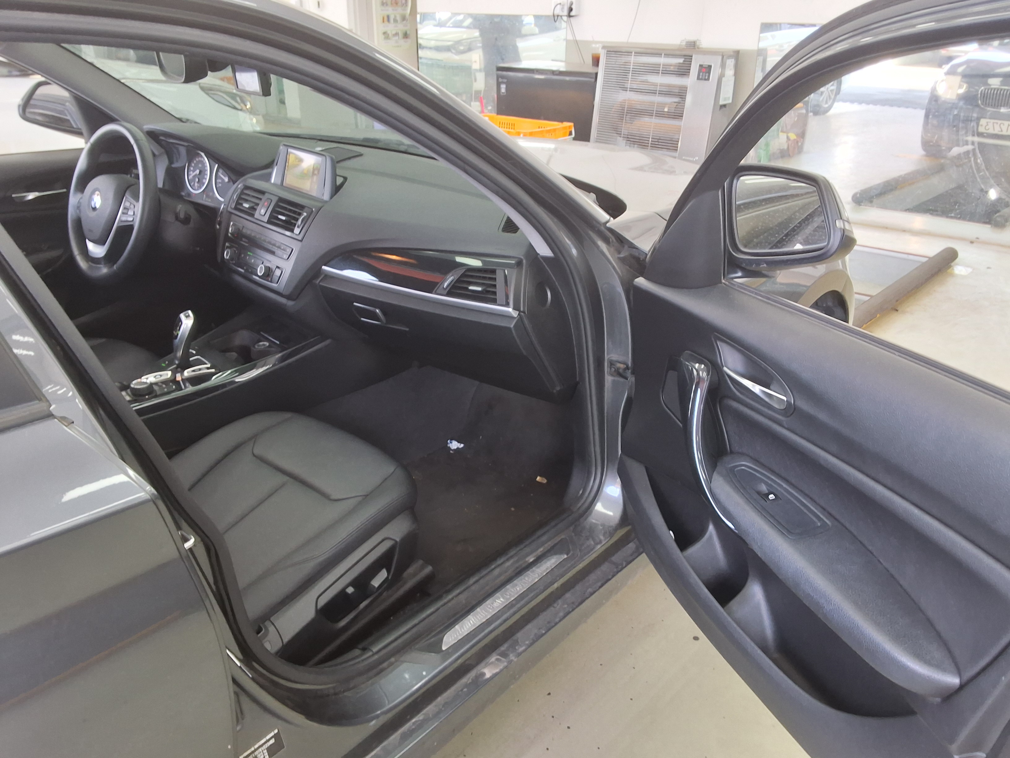 BMW 1 시리즈 - 13