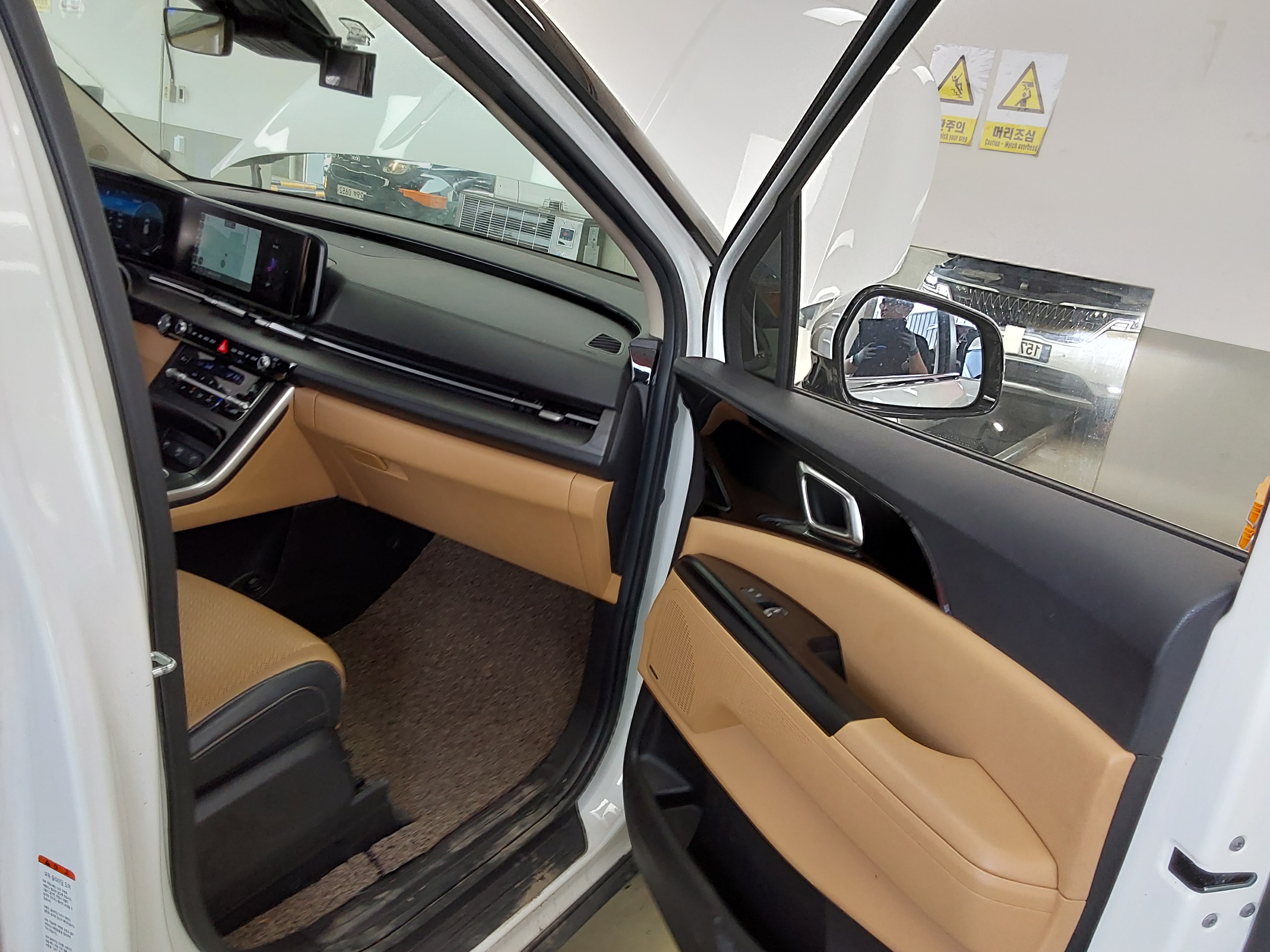 Kia SEDONA 2021 - Image 13