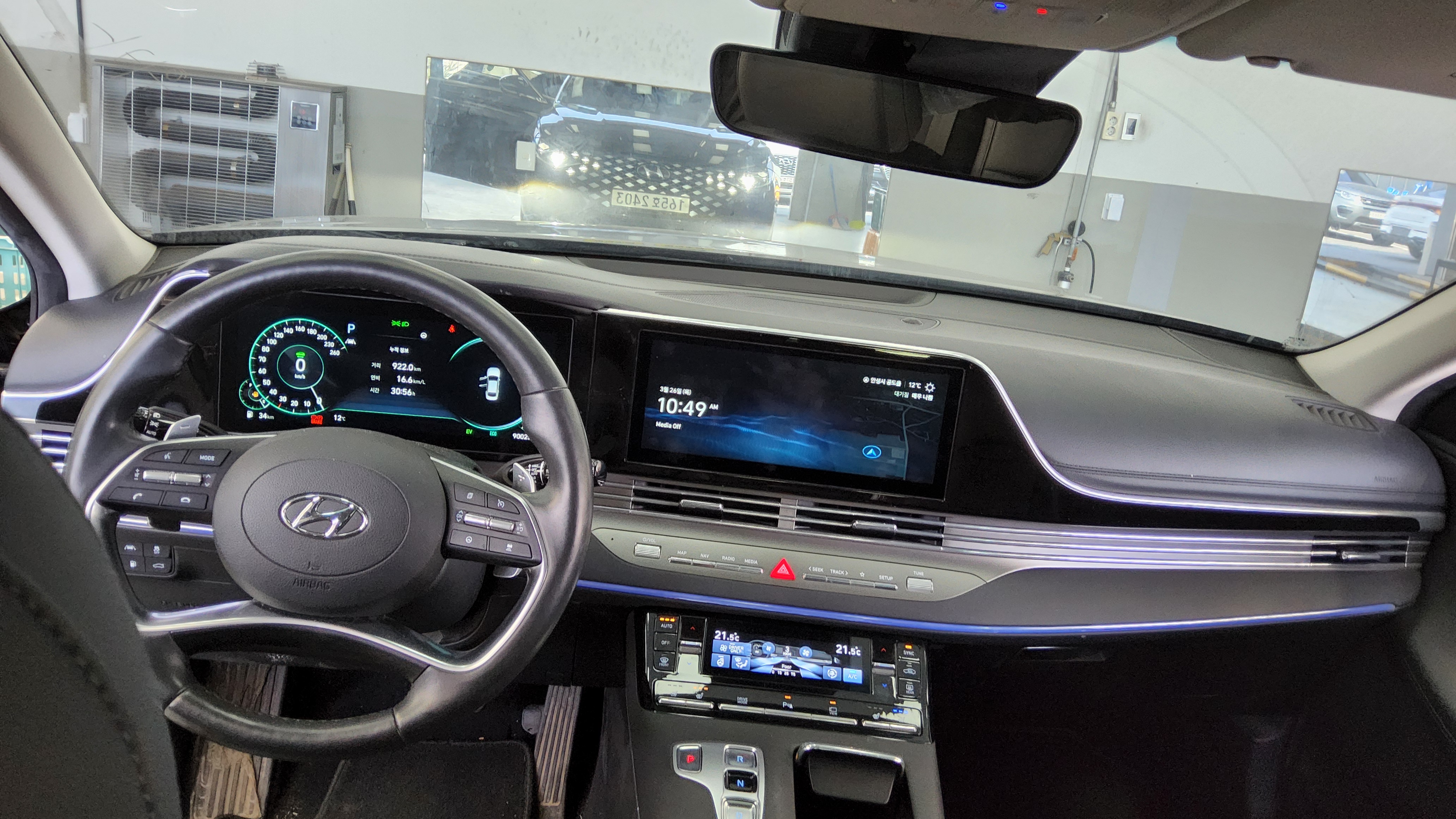 Hyundai Grandeur - 10