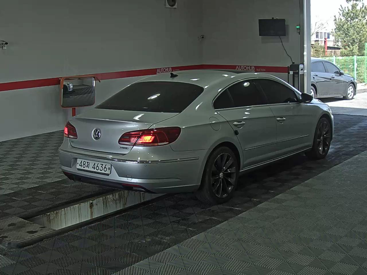 Volkswagen CC - 4