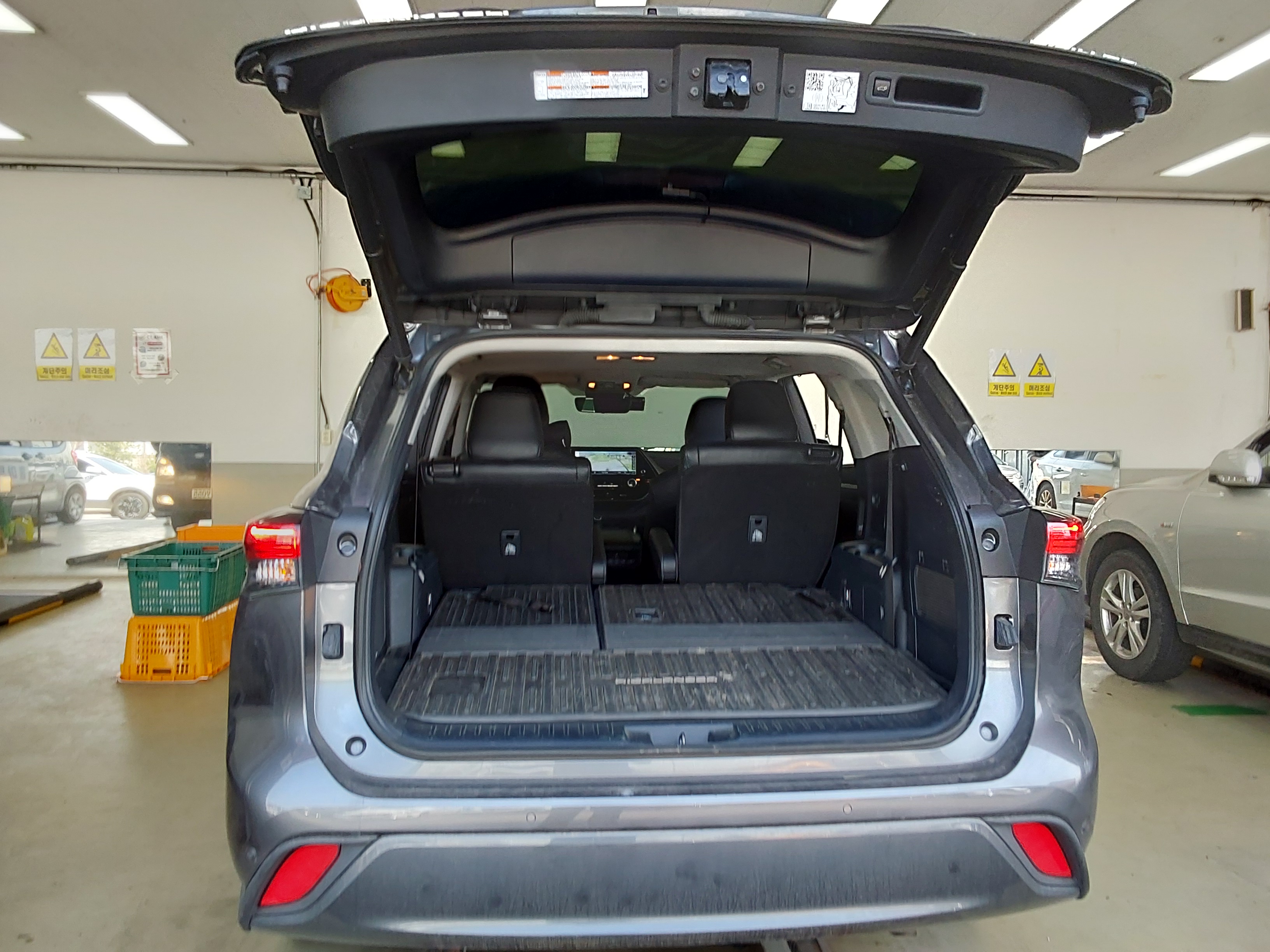 Toyota Highlander - 14