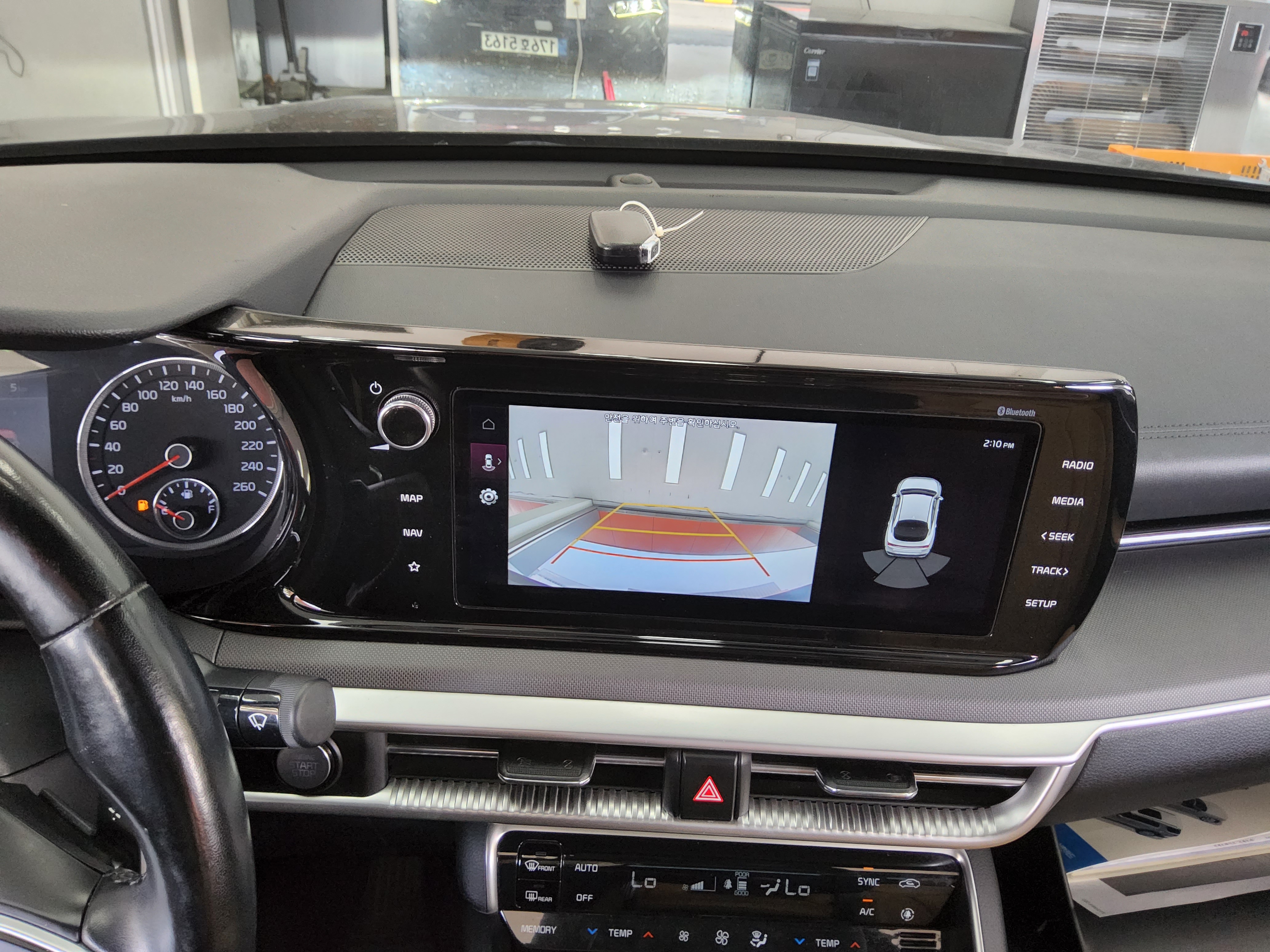 Kia K5 2021 - Image 17