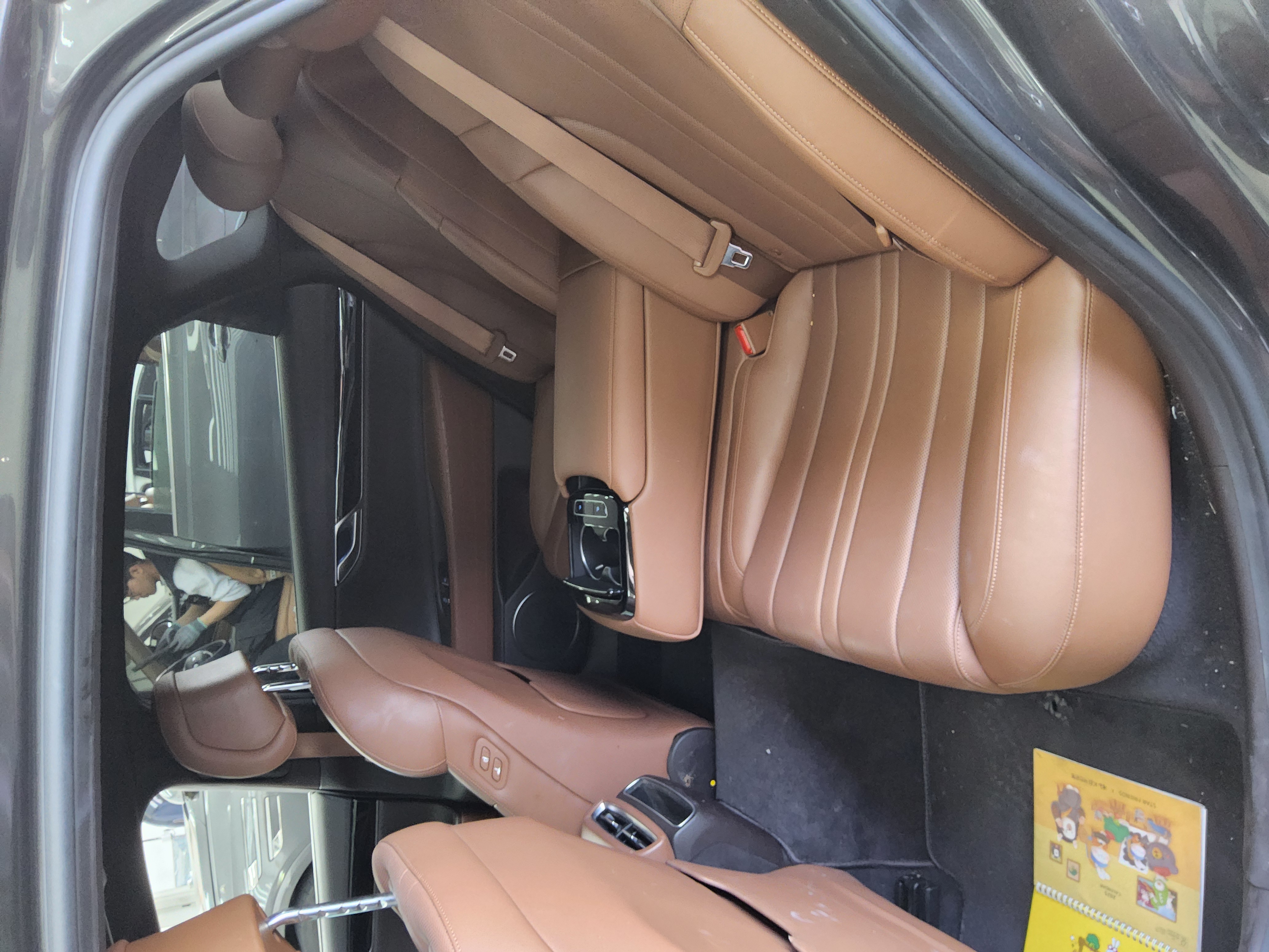 Hyundai Genesis 2022 - Image 11