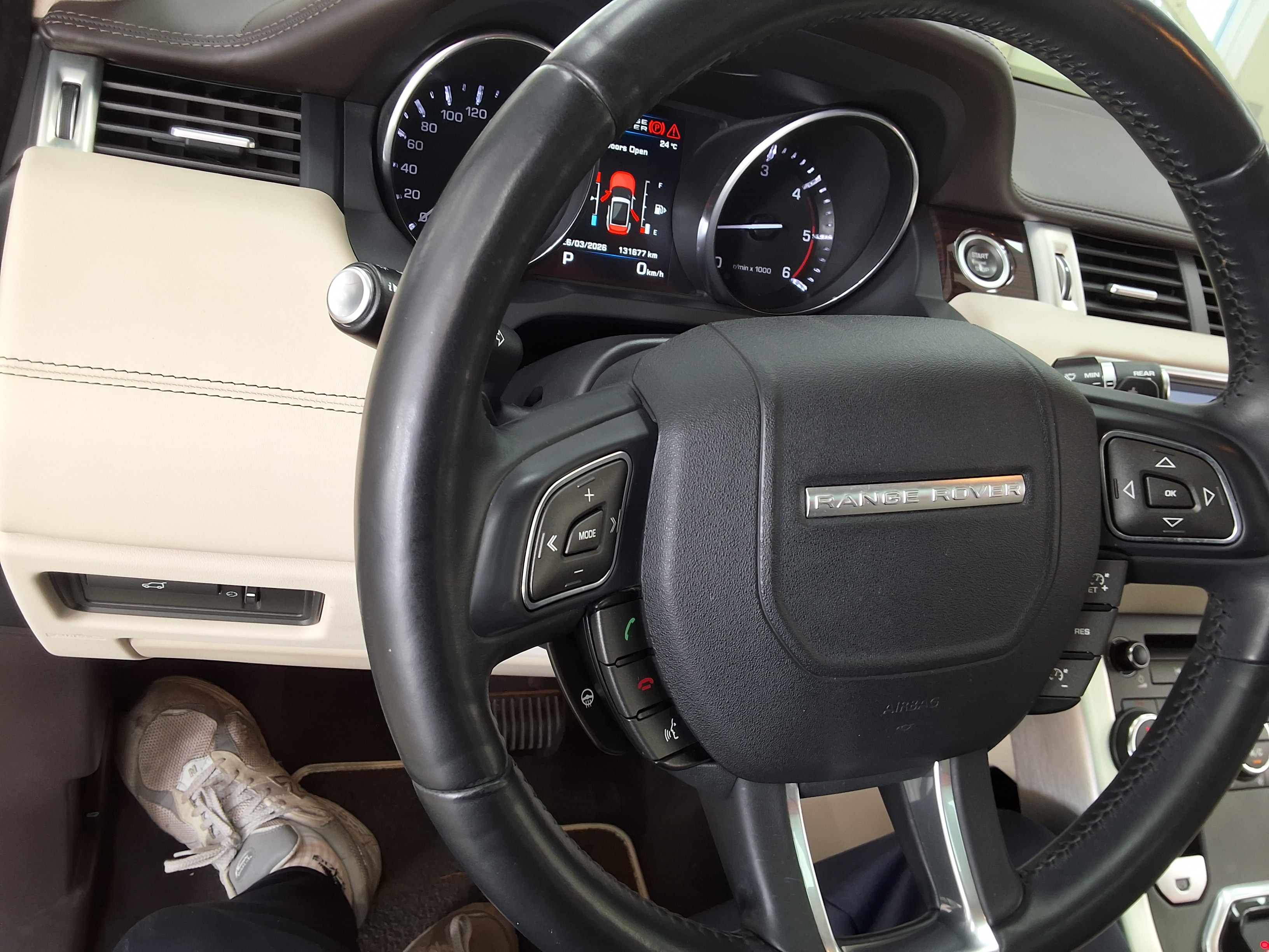 LAND-ROVER 레인지로버 - 16