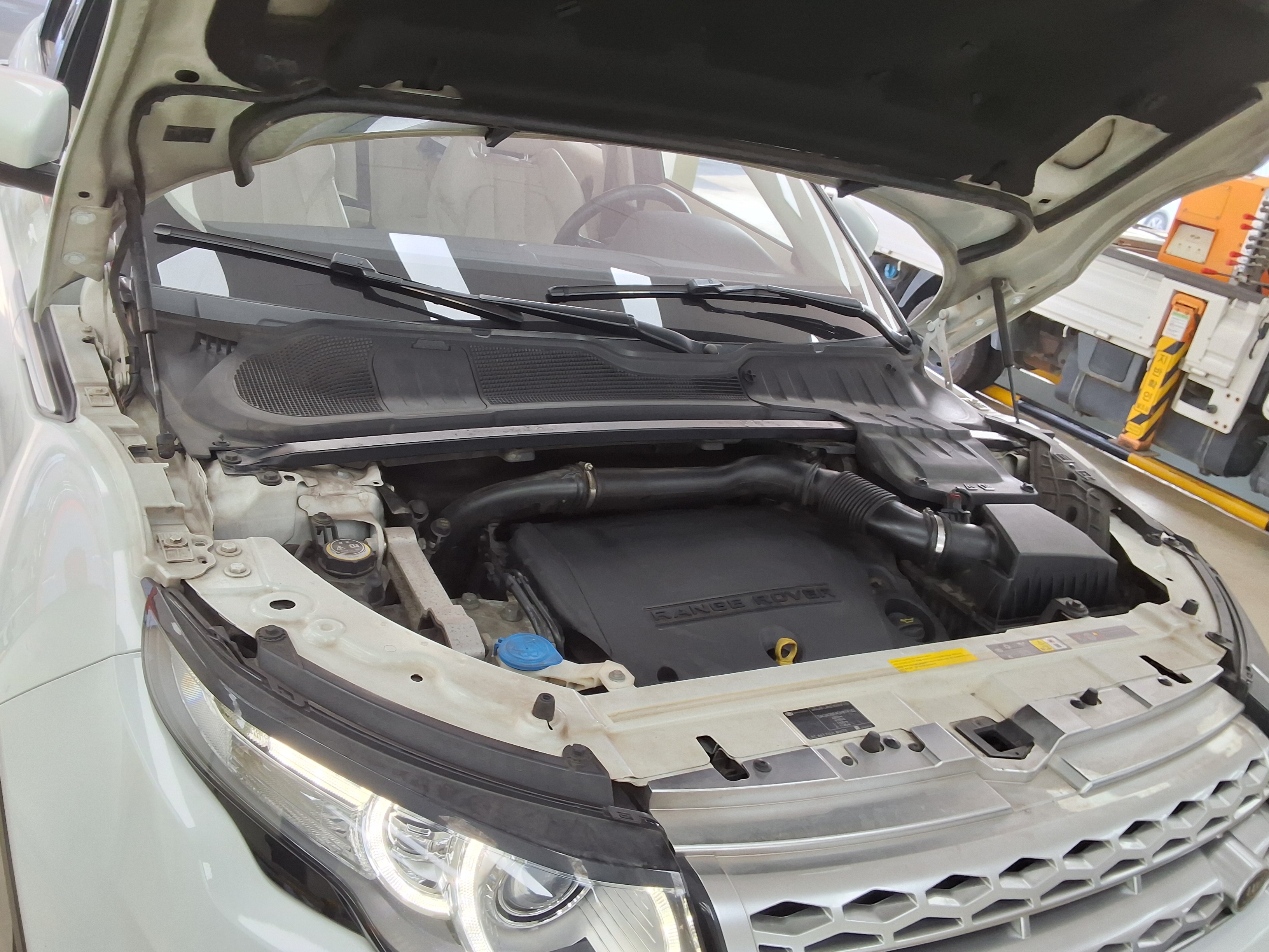 LAND-ROVER 레인지로버 - 19
