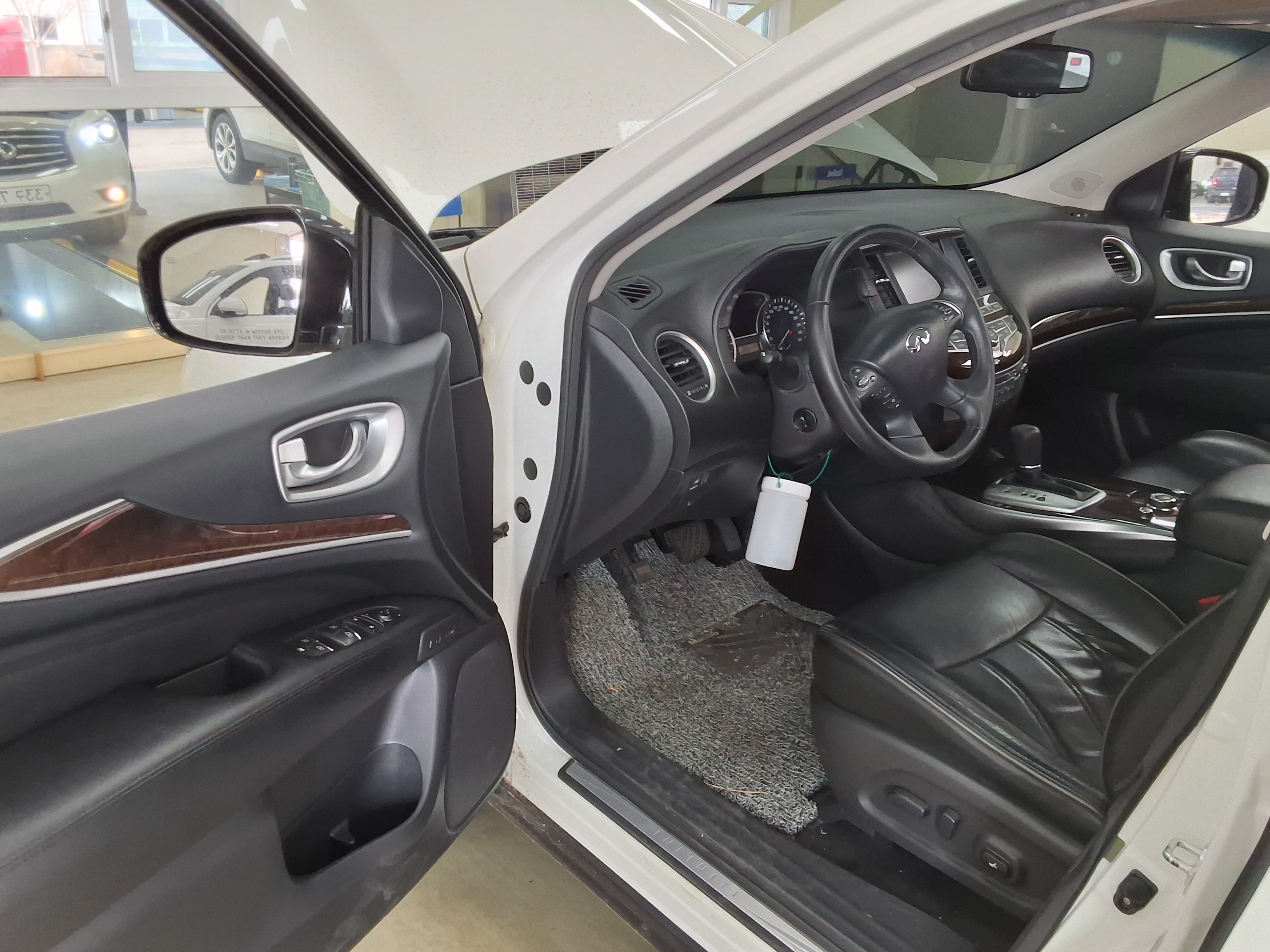 NISSAN 인피니티 JX - 9