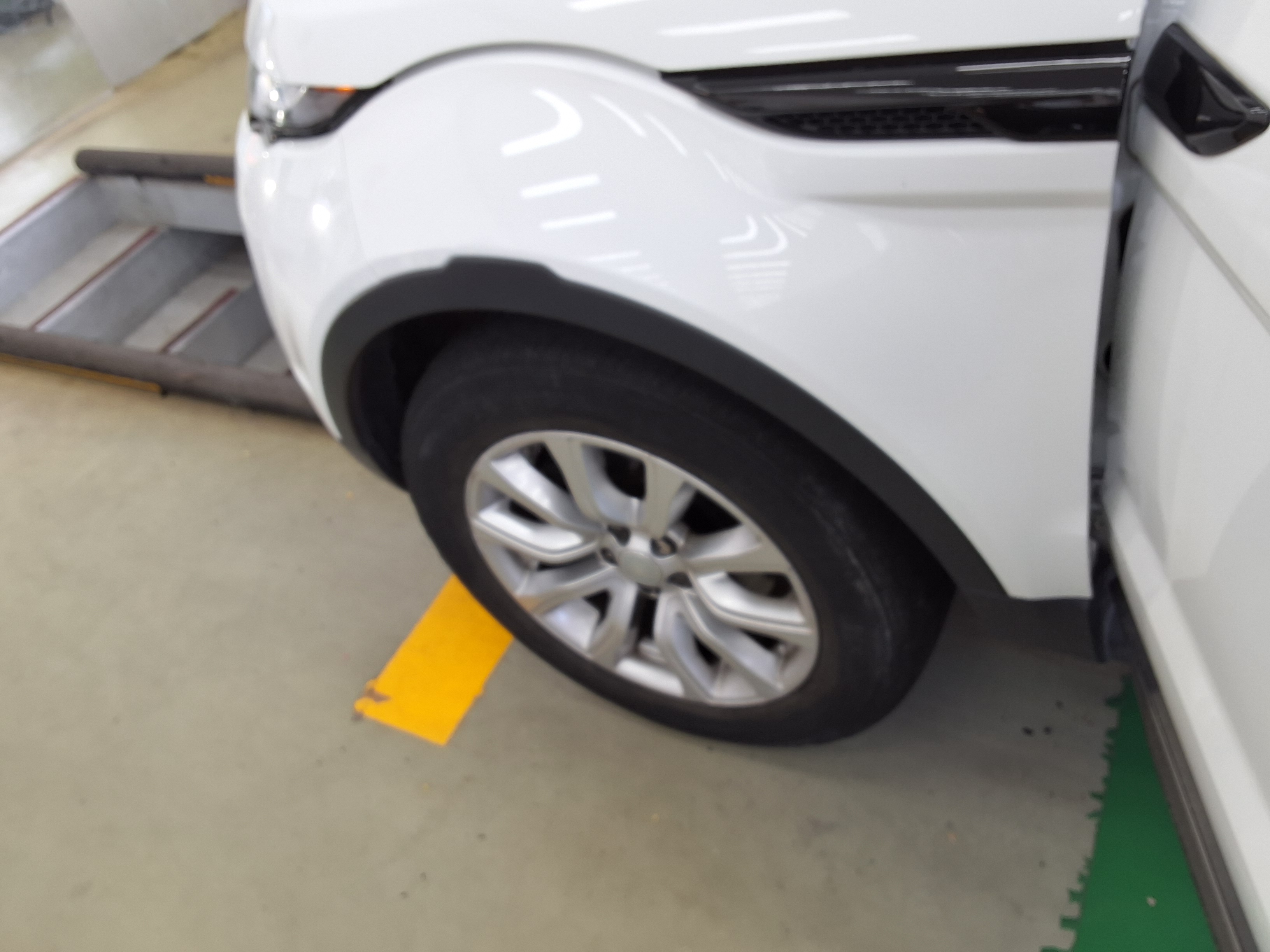 Land Rover Range Rover - 19