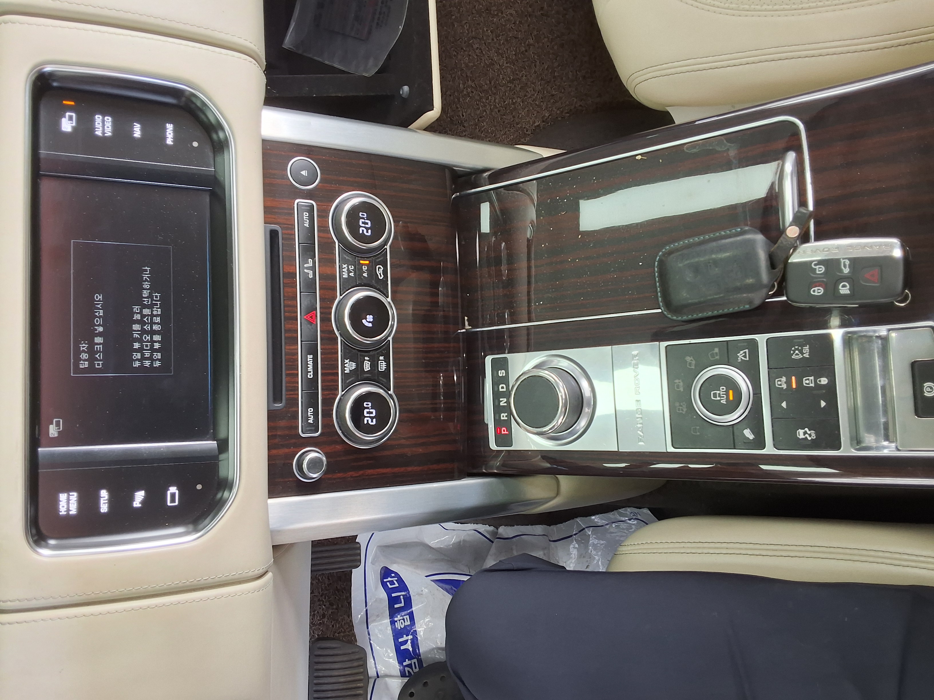 LAND-ROVER 레인지로버 - 16