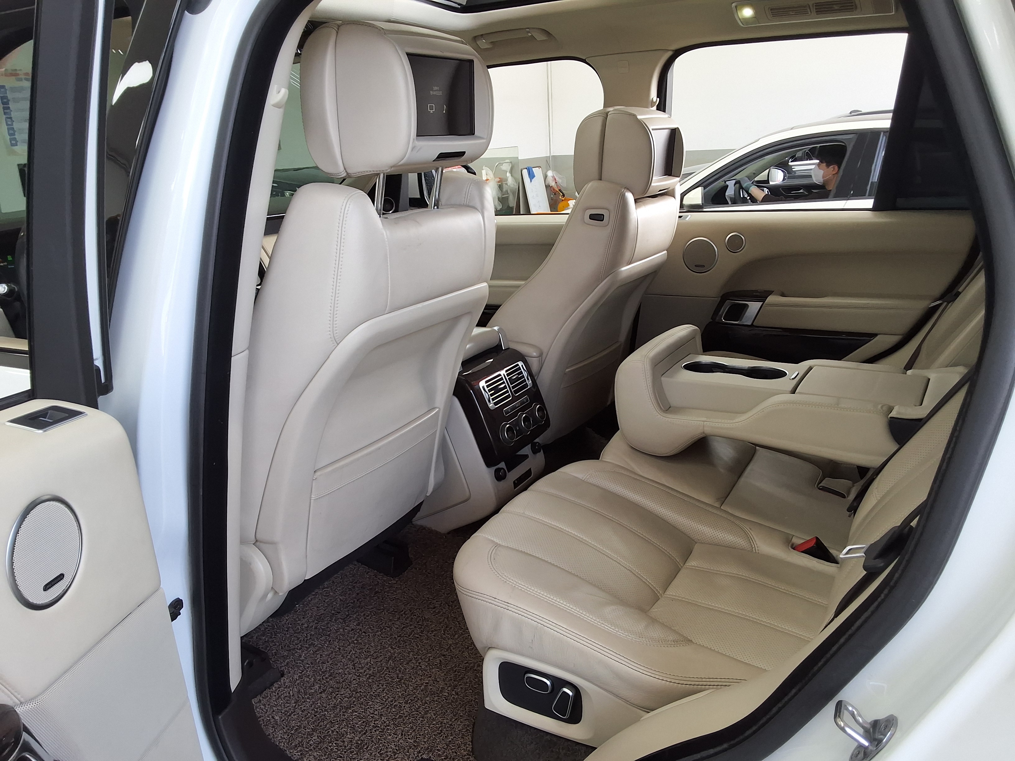 LAND-ROVER 레인지로버 - 11
