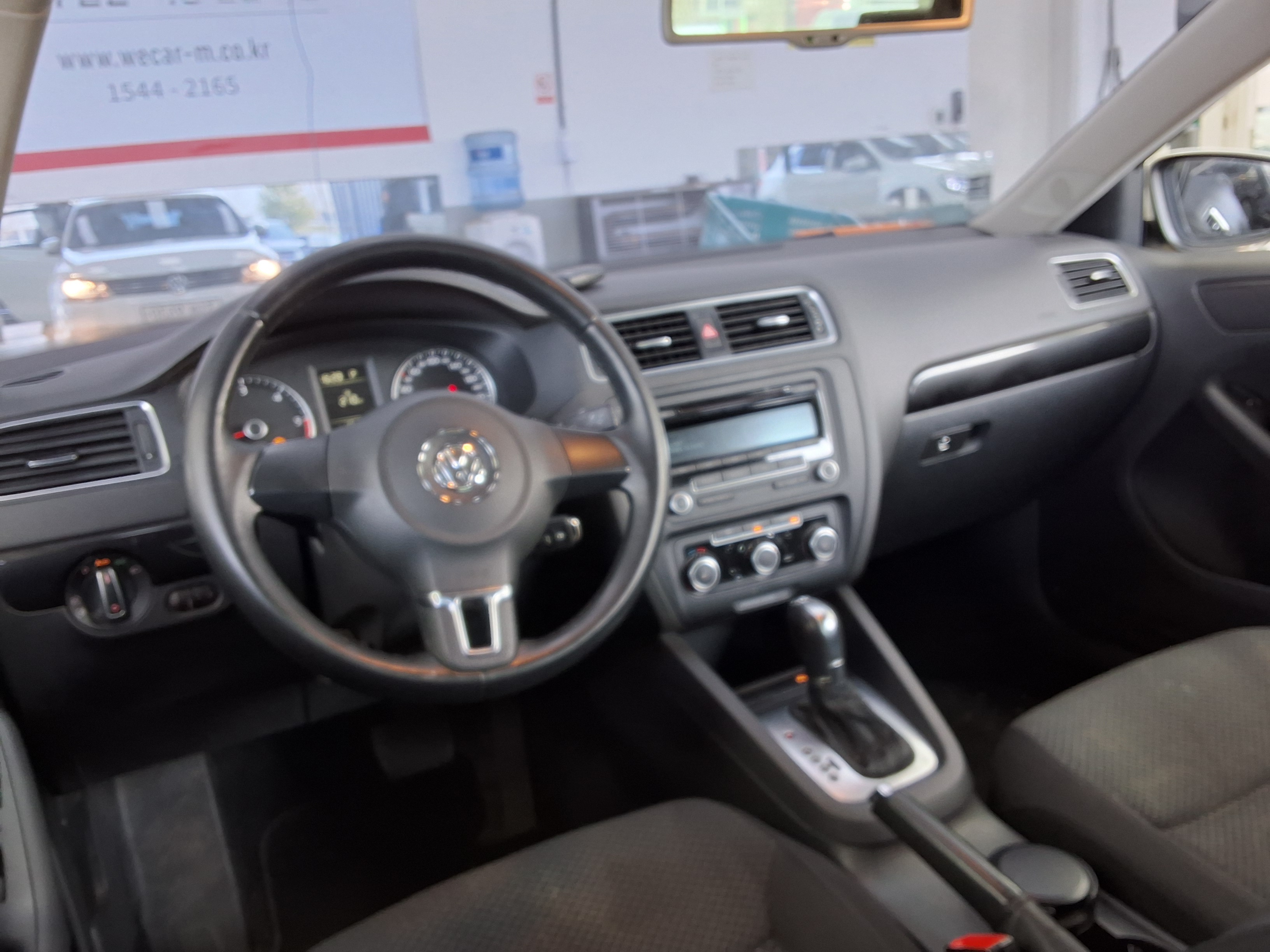 Volkswagen Jetta 2014 - Image 10