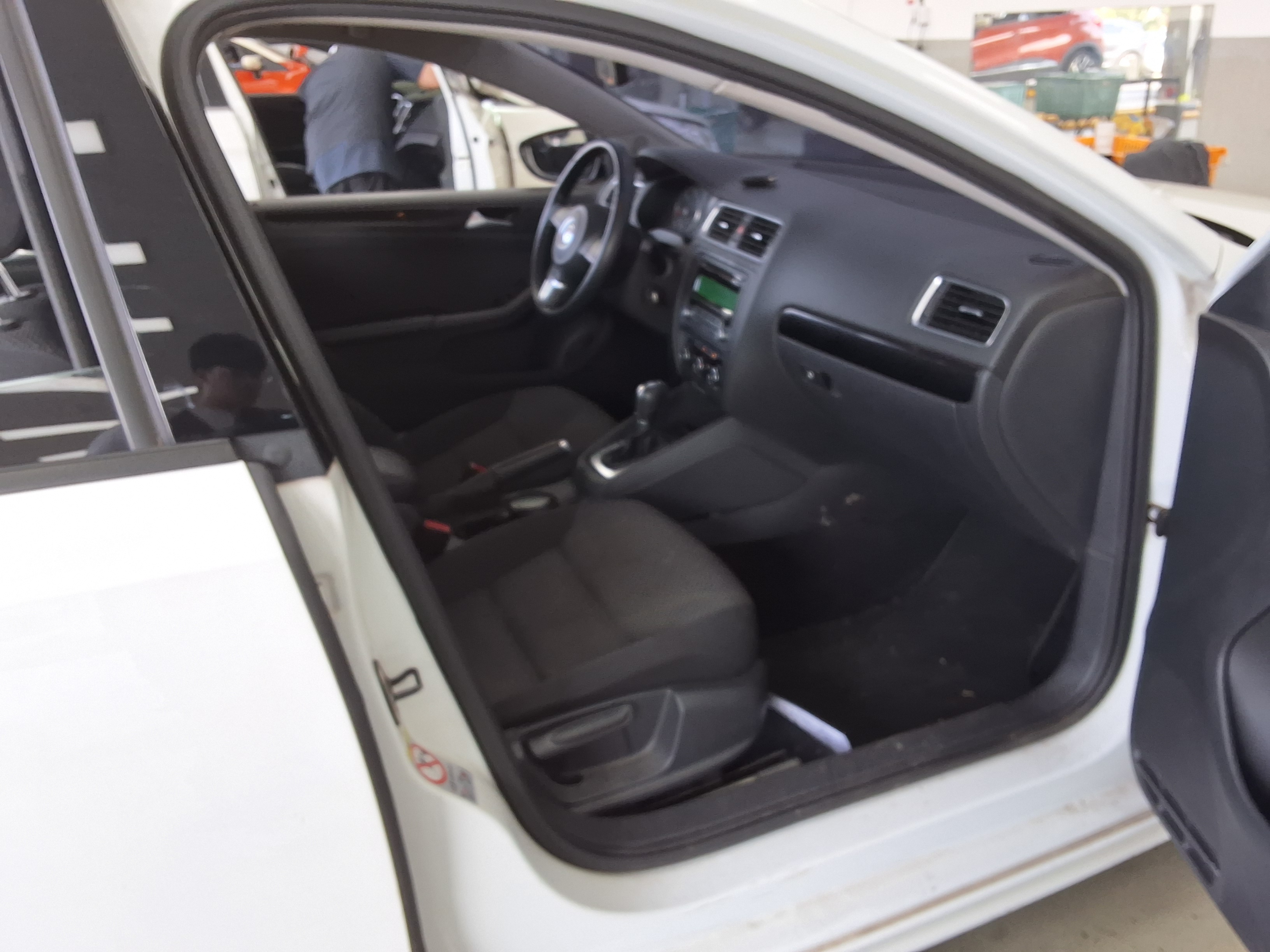 Volkswagen Jetta 2014 - Image 13