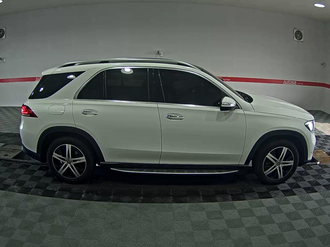 مرسيدس بنز GLE - 3