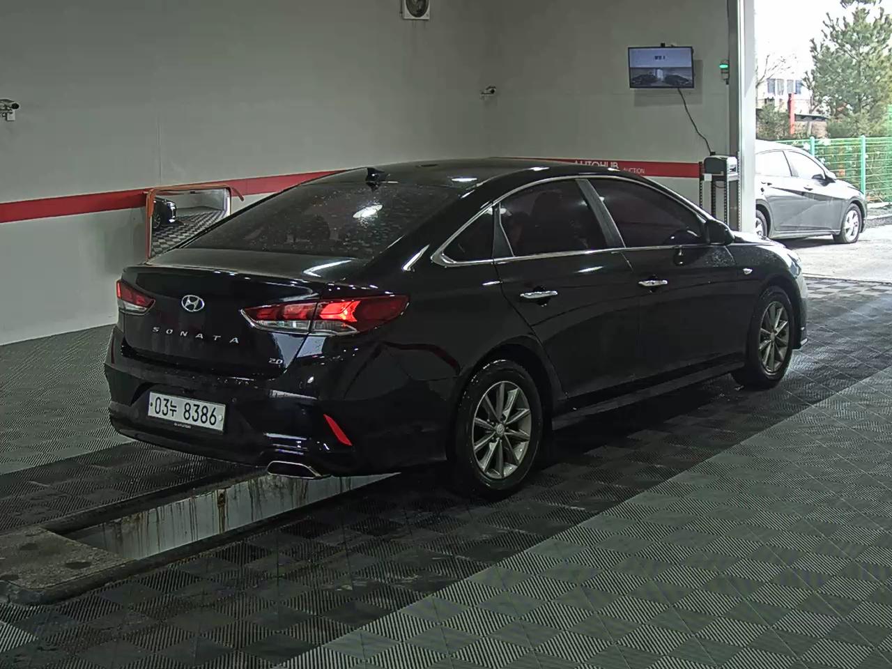 Hyundai Sonata 2018 - Image 4
